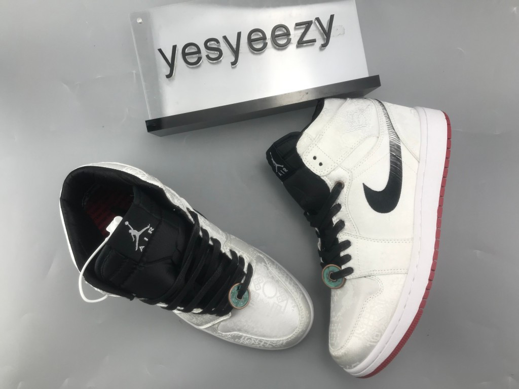 UA  AIR JORDAN 1 MID SE FEARLESS EDISON CHEN CLOT