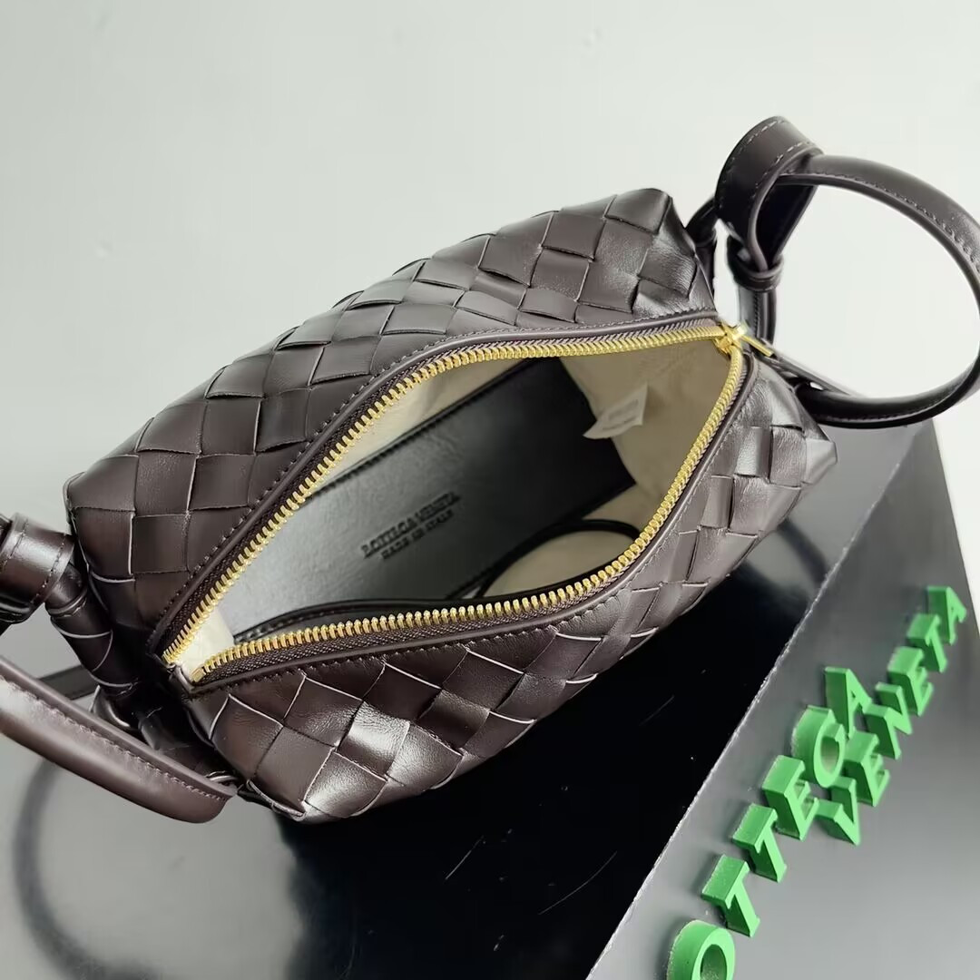 B0tt*ga Ven*ta Small Loop Cross-Body Bag 17x10x6cm