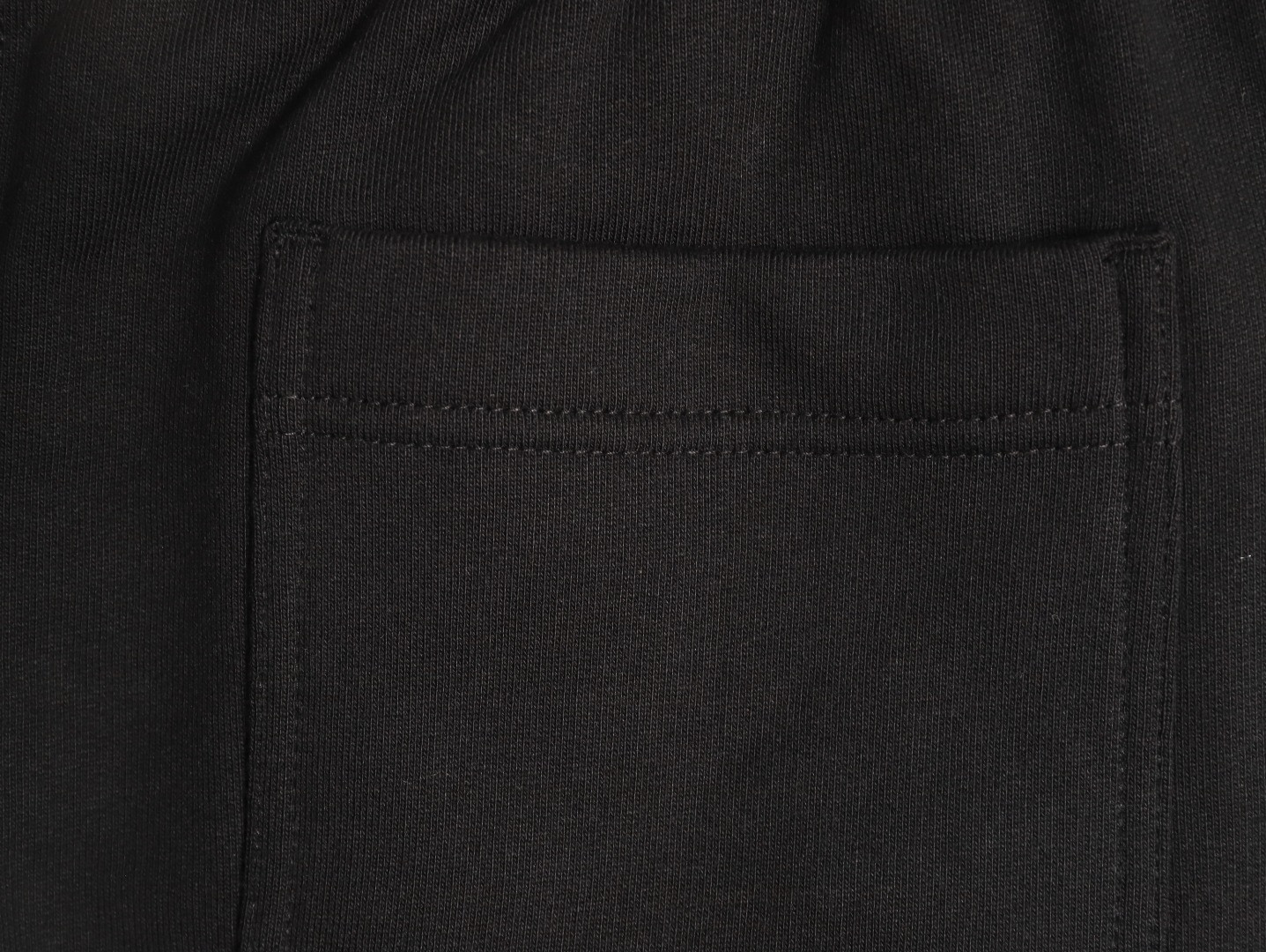 Bv*b*rry 26SS Shorts