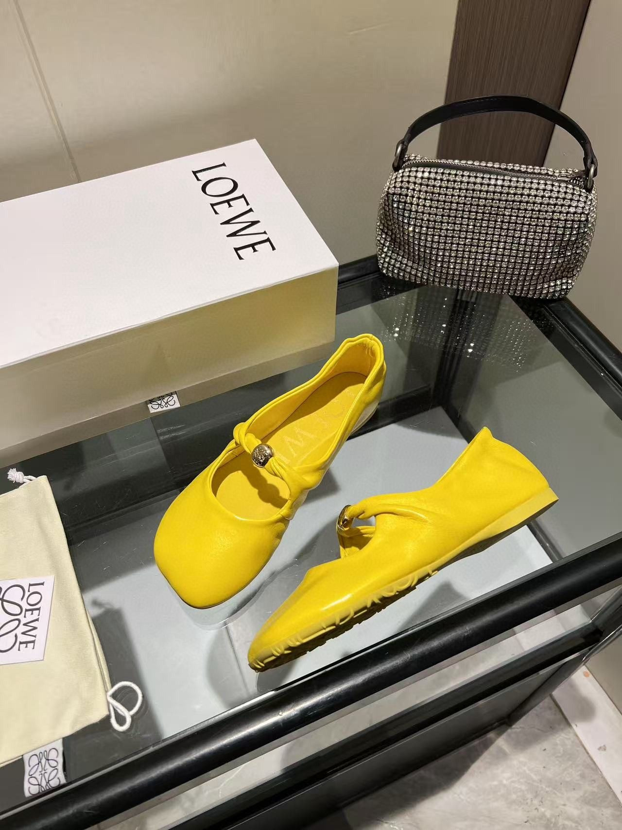 UA L0ew* Pebble Soft Ballerina In Nappa Lambskin