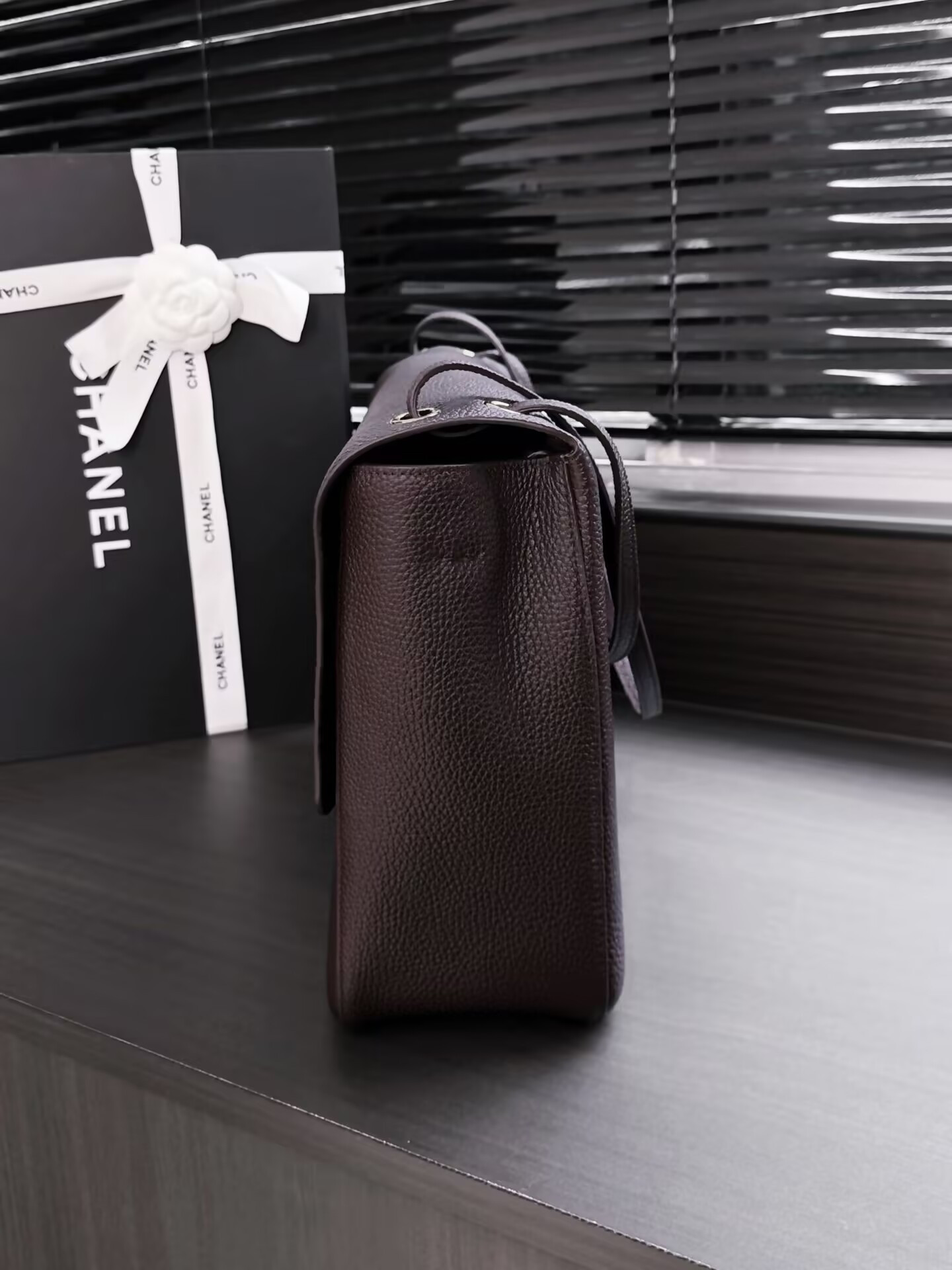 Ch**el Maxi Flap Bag in Coffee with Silver-Tone Hardware AS6233 26x38.5x11cm
