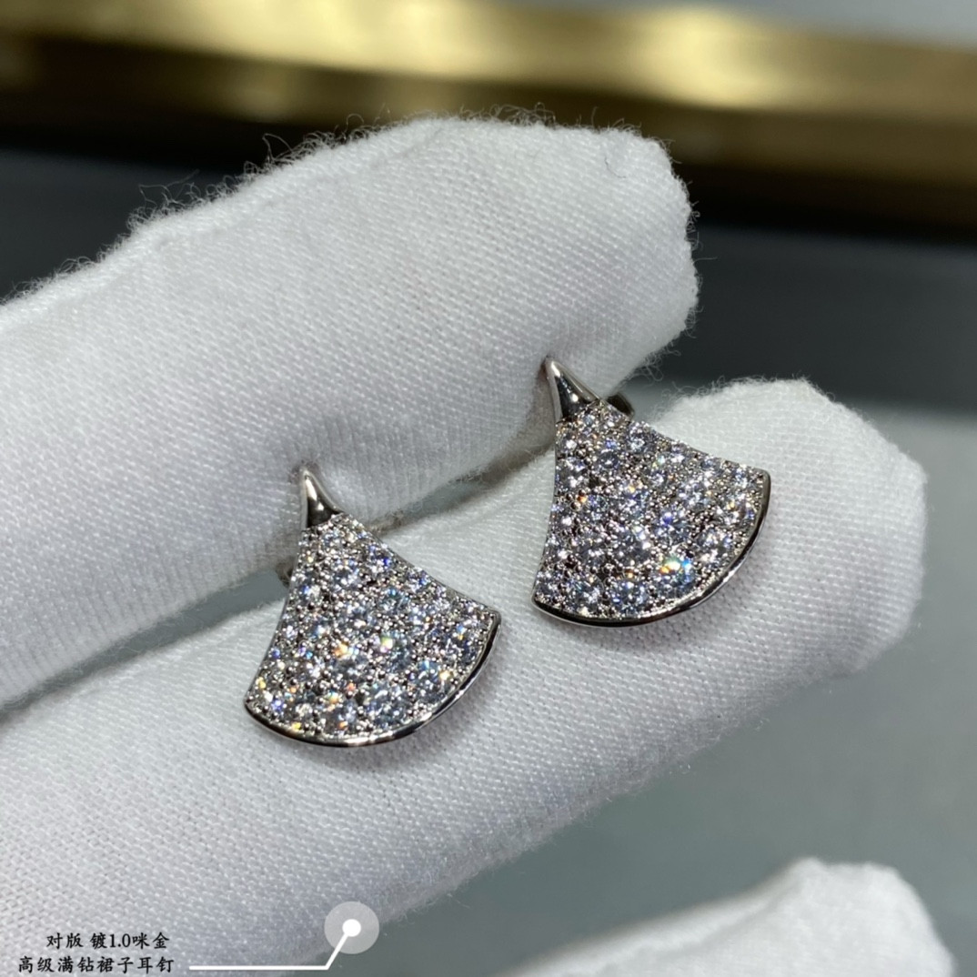 Bv1g*ai D1am0nd fan-shaped skirt Earrings