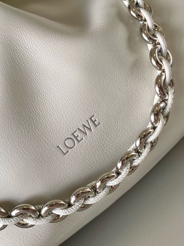 L0ew* Medium Flamenco purse in mellow nappa lambskin 30x10.5x20cm