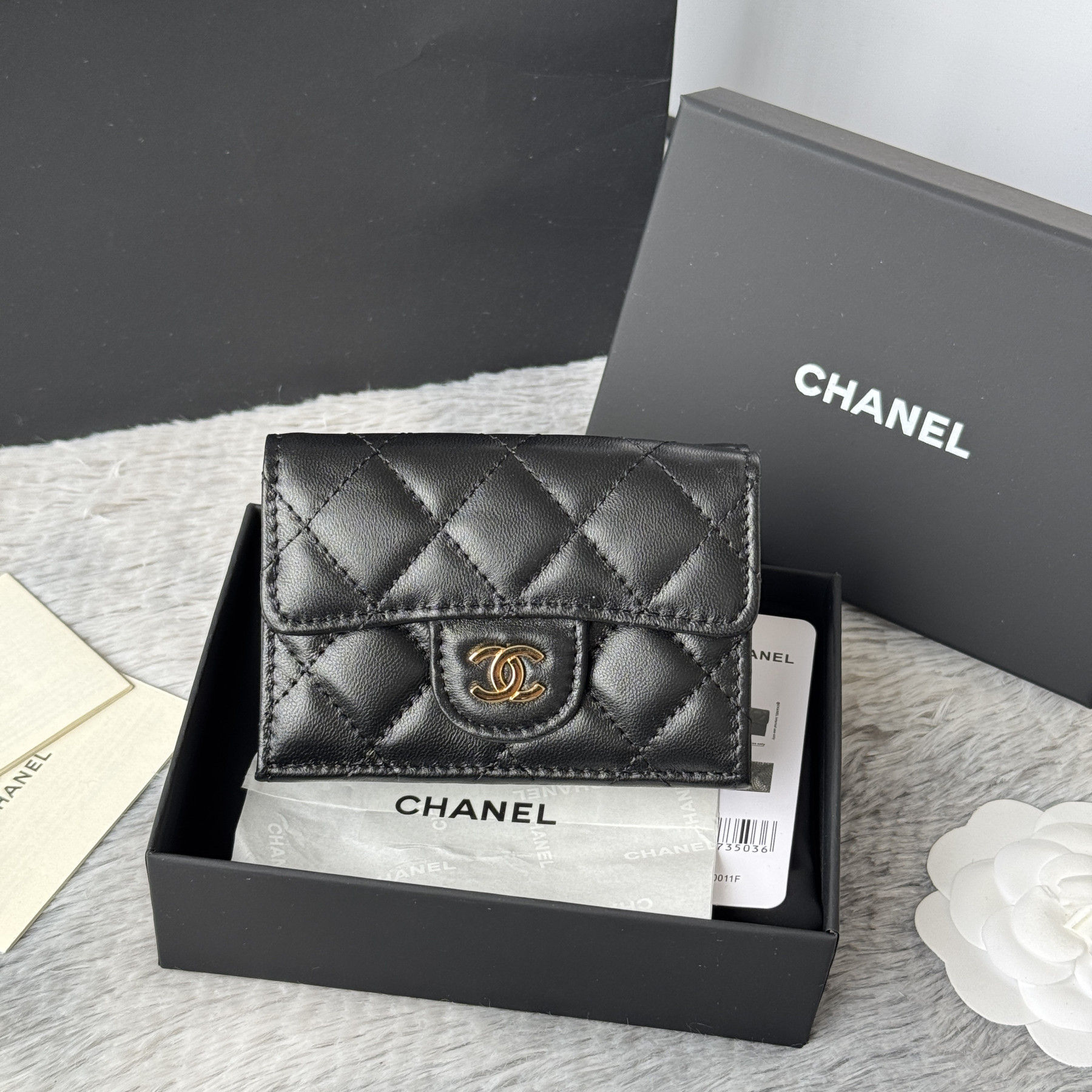 Ch**el card holder 10.5x7.5x3cm