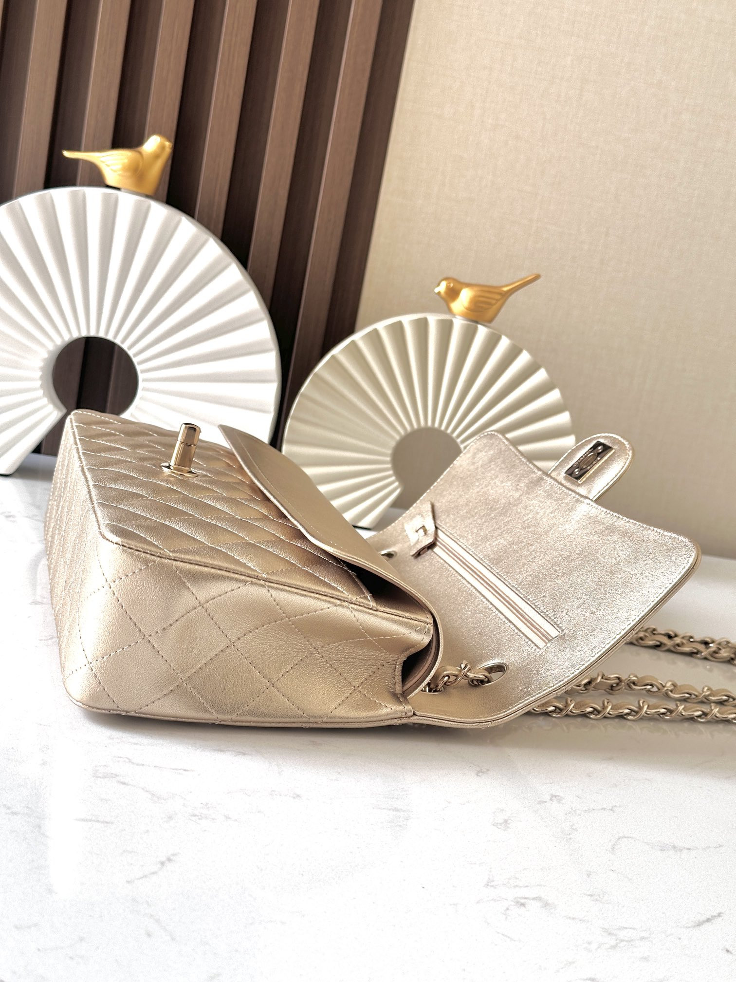 Ch**el Classic Flap a01112 Gold 15.5×25.5×6.5cm