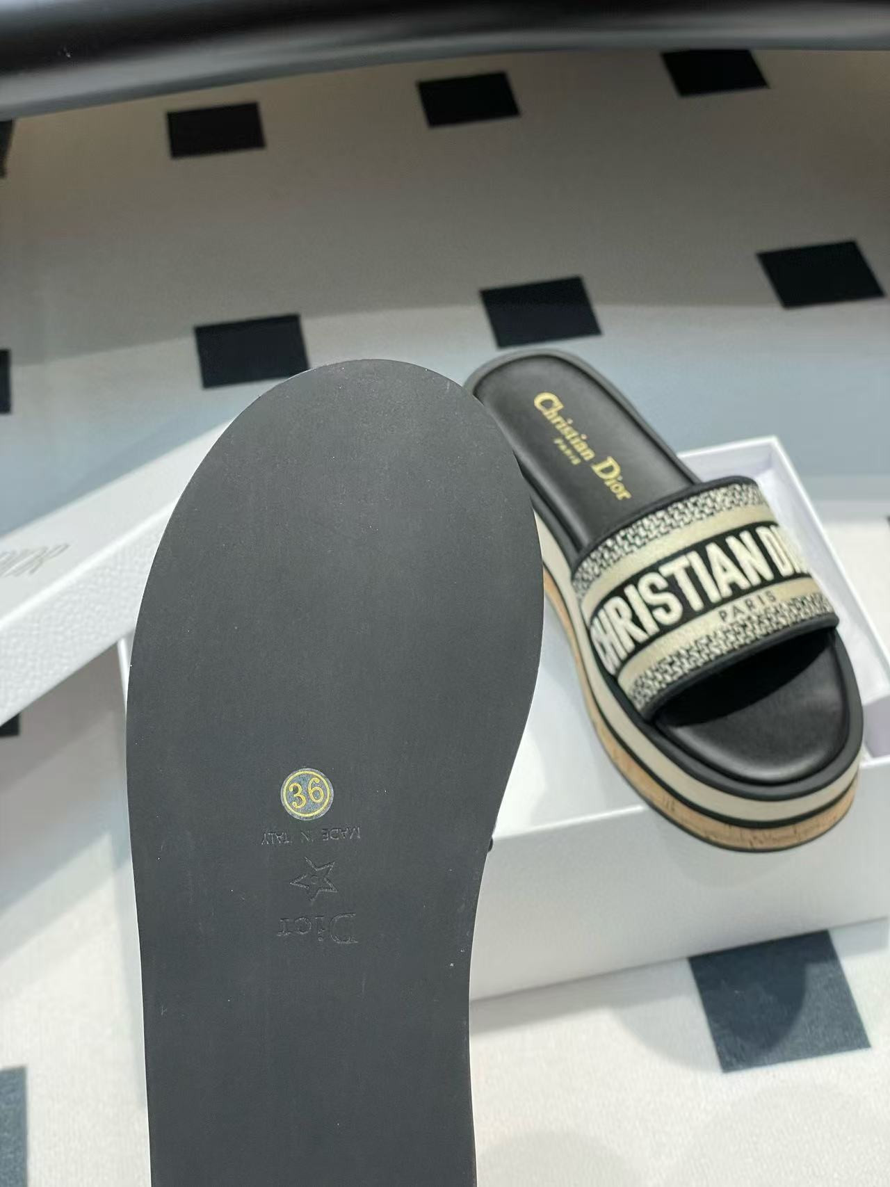 UA D10riviera Dway Platform Slide