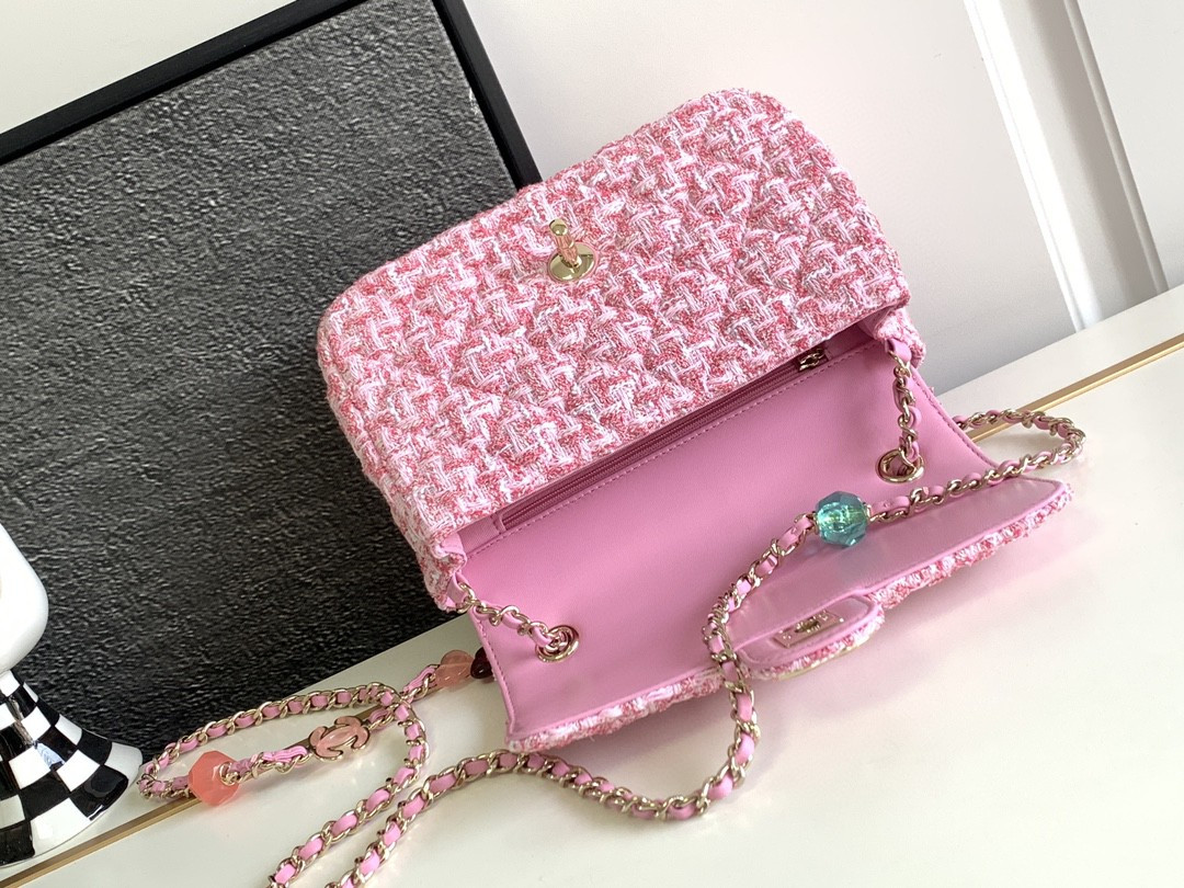 Ch**el flap bag pink tweed 14.5x18.5x6.5cm