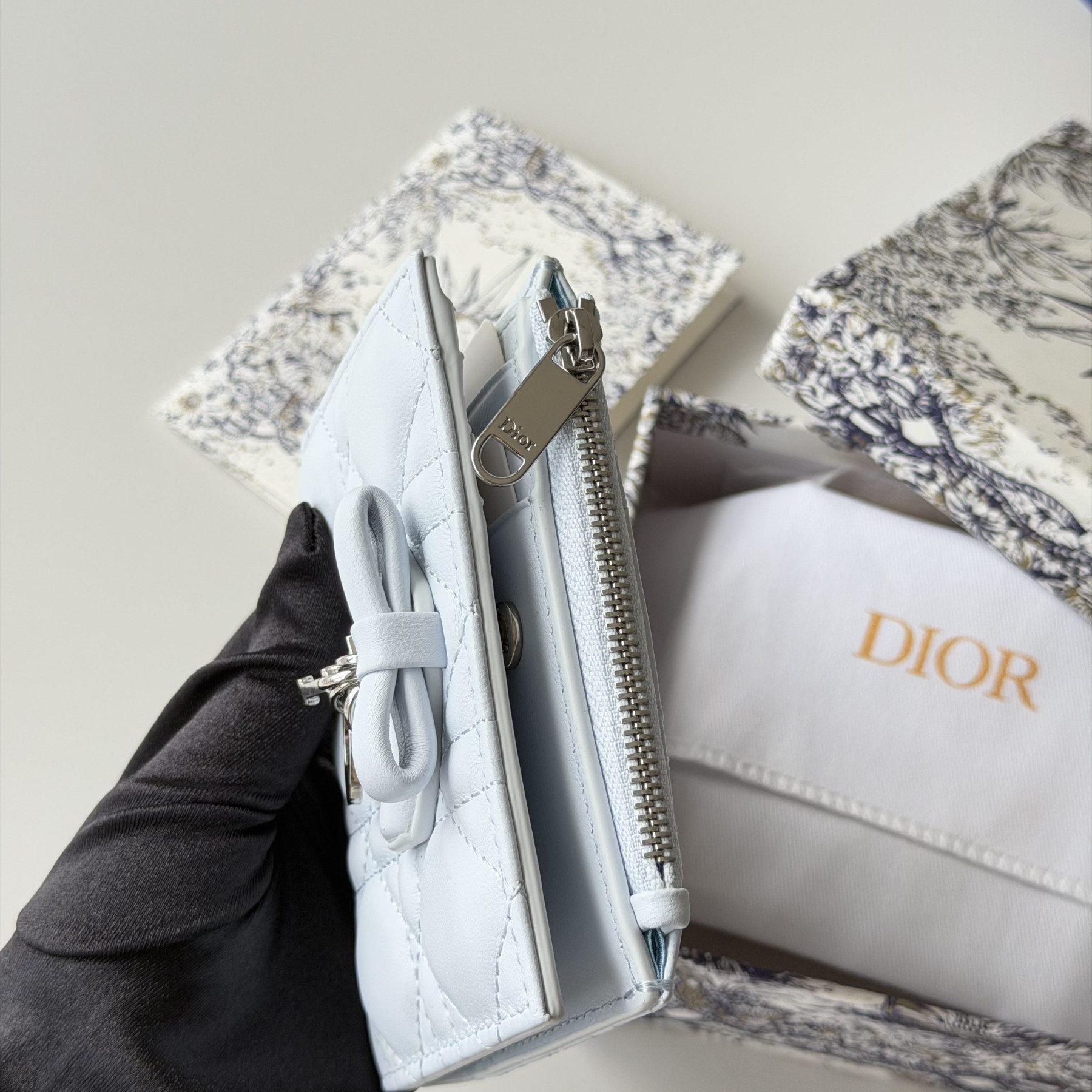D10r Lady Dahlia Wallet 12 x 9 x 2 cm