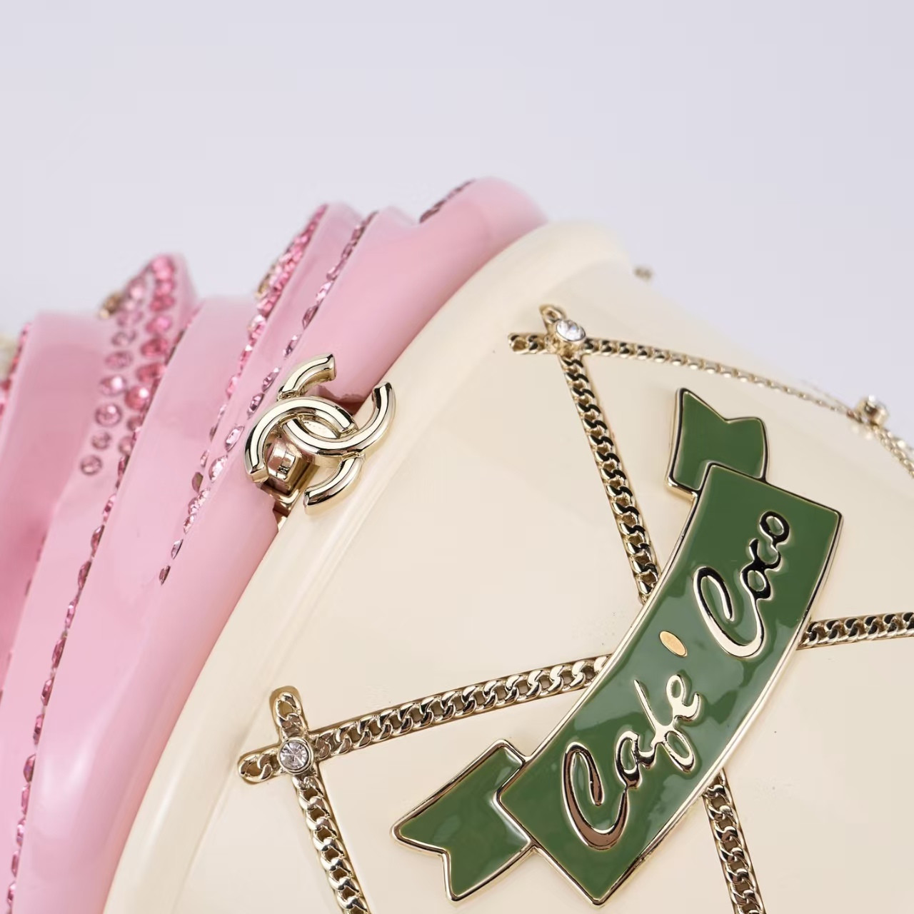 Ch**el Ice Cream Bag A22735 15x12cm