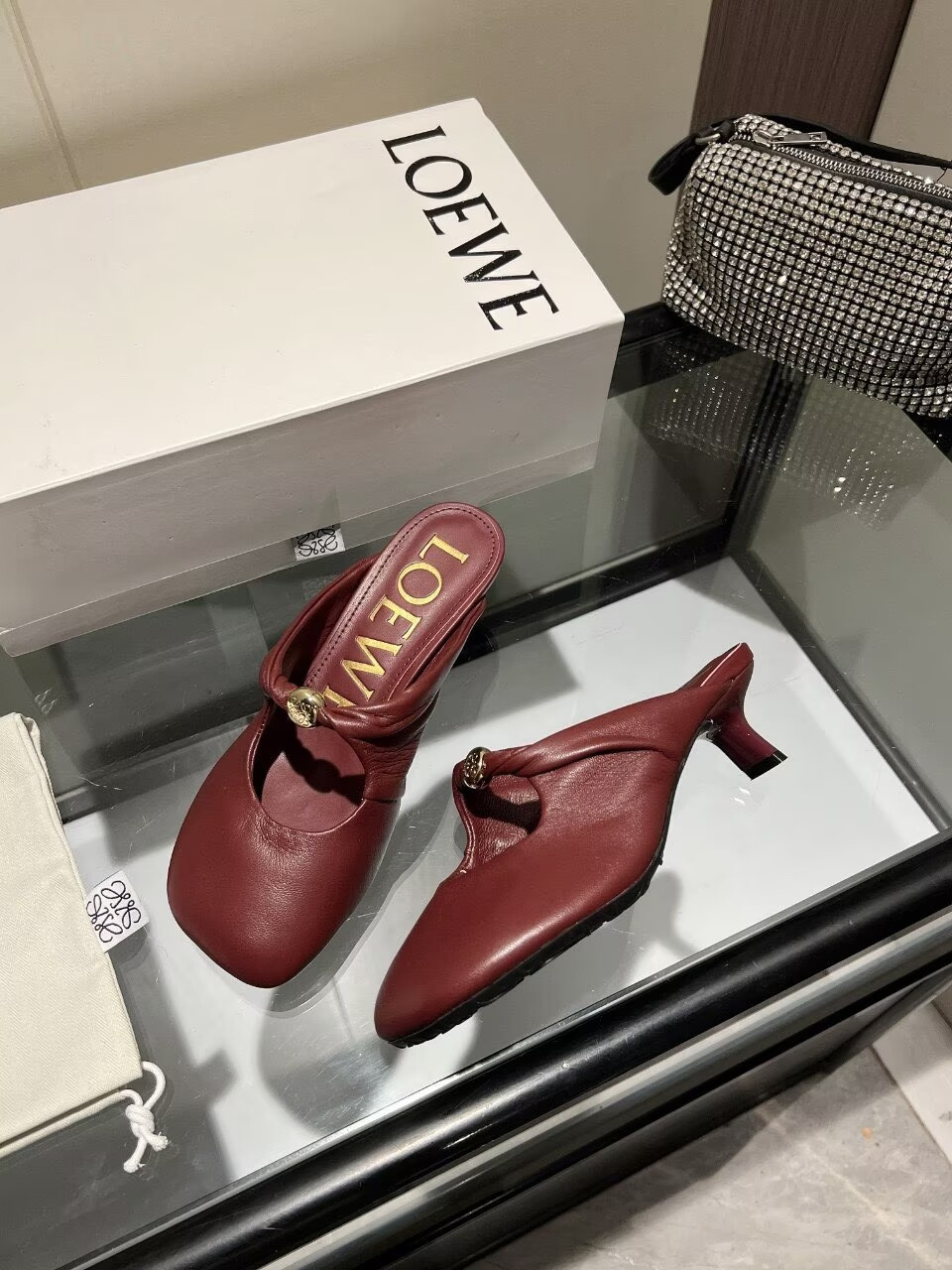 UA L0ew* Pebble Soft Mule