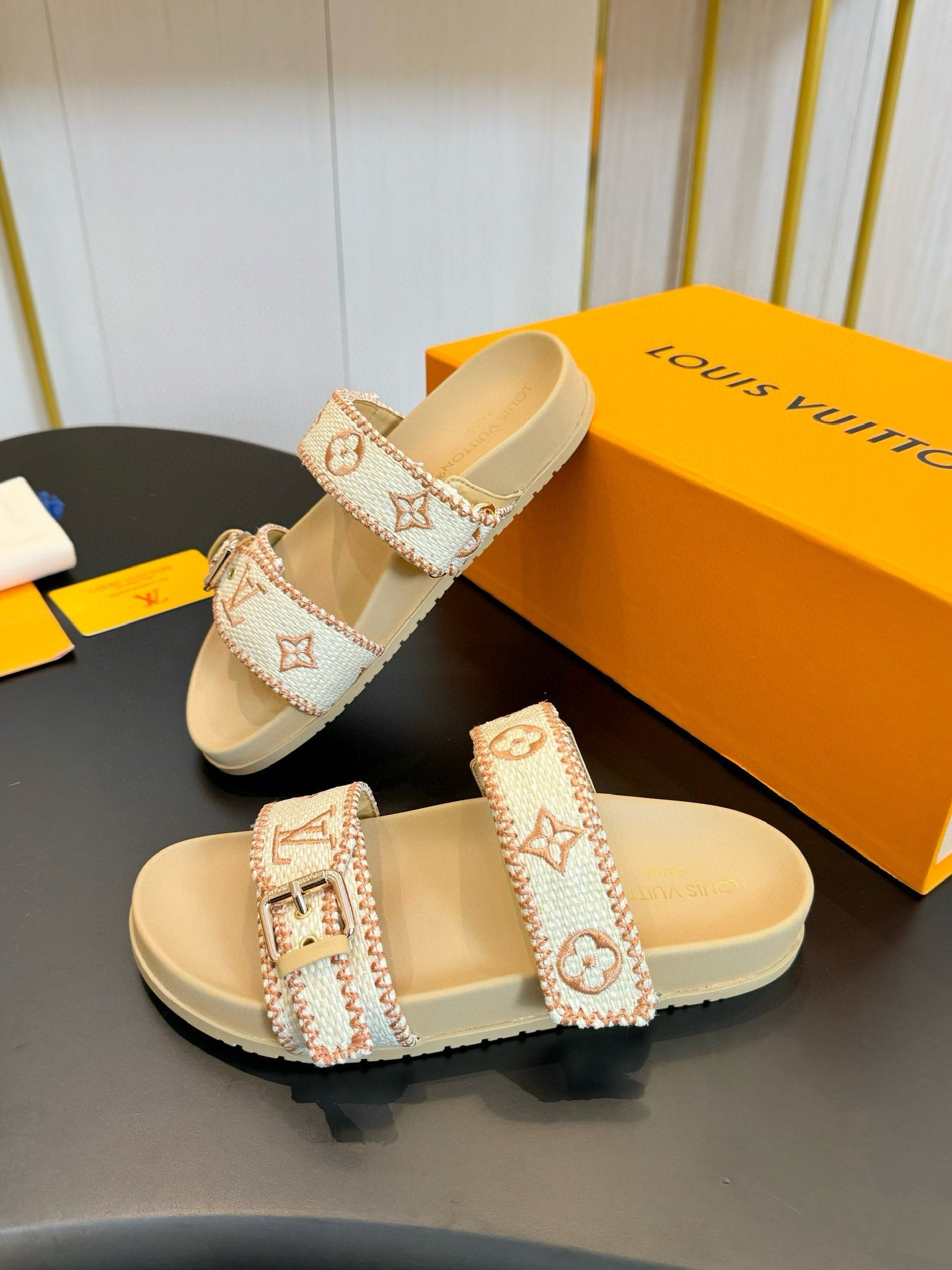 UA LV Bom Dia Flat Comfort Mule