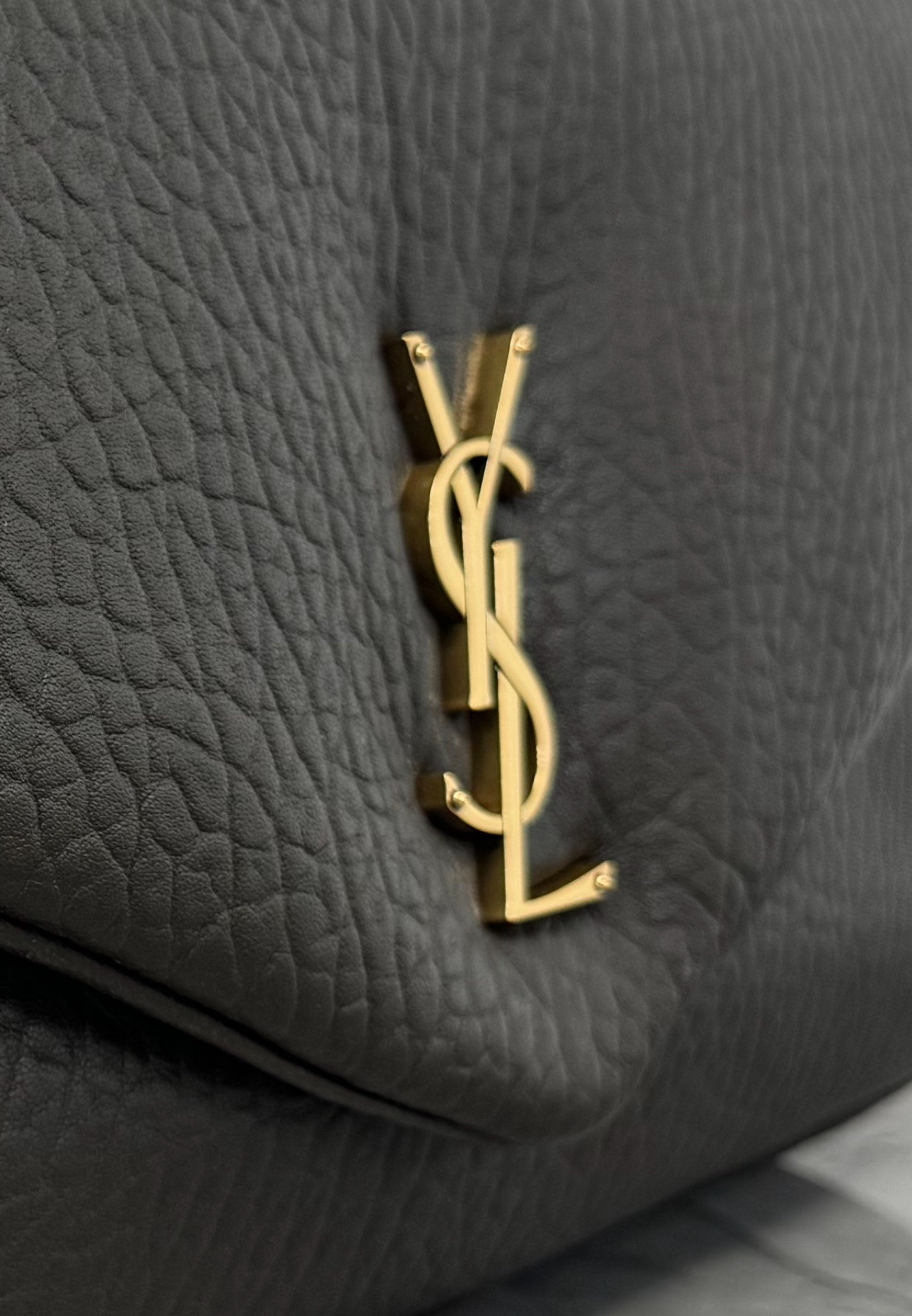 Y51 Calypso large in grained 36x20x10cm