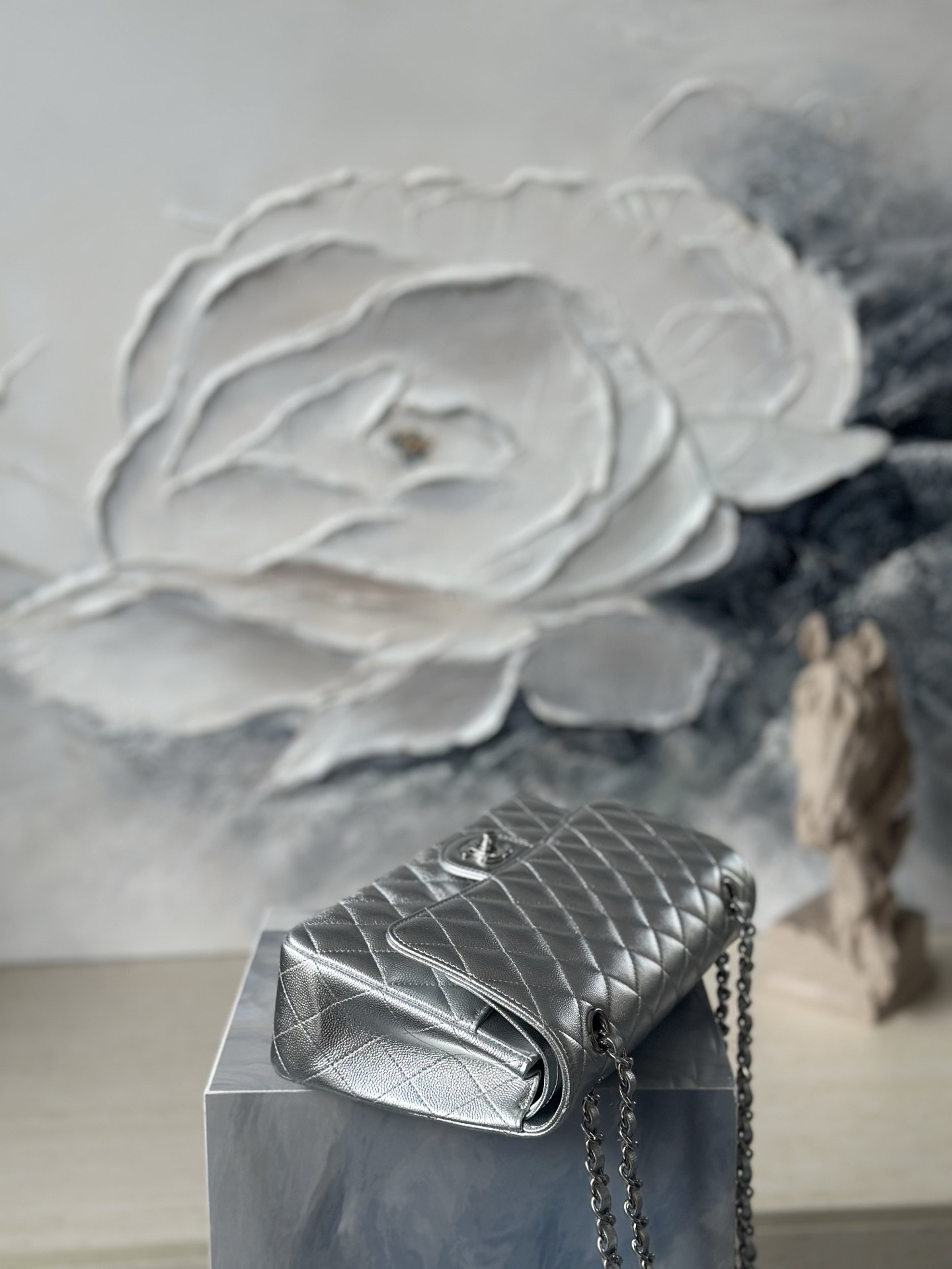 Ch**el Flap Bag Pearlescent Silver AS1112 25.5x15.5x6cm