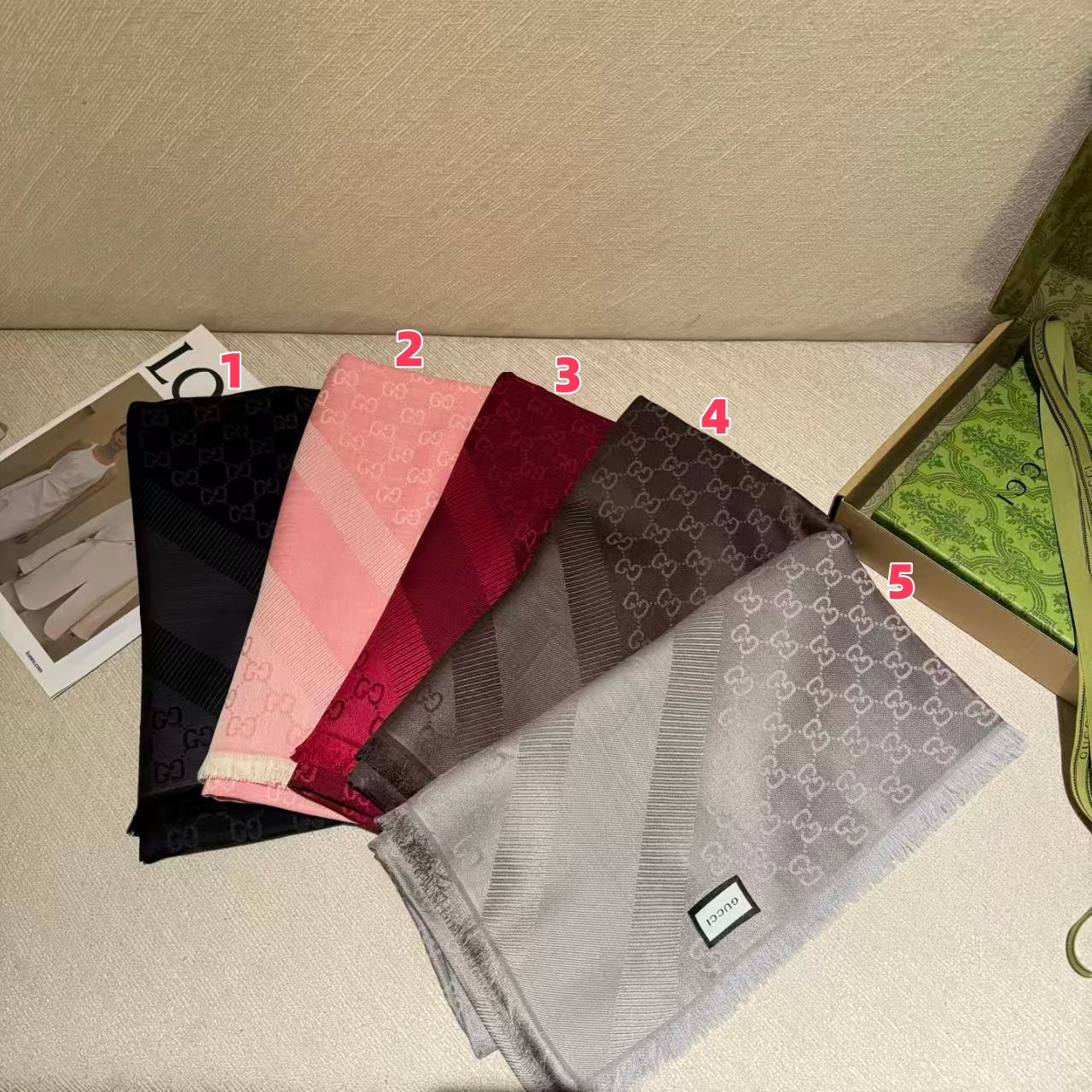 Gvc*1 scarf