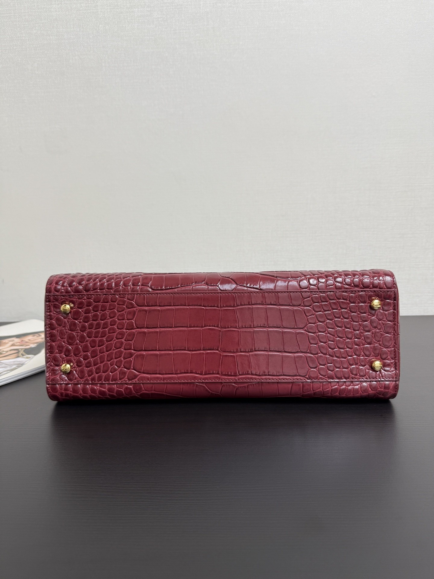 Ch**el Tote Crocodile-embossed Bag 35x20x13cm