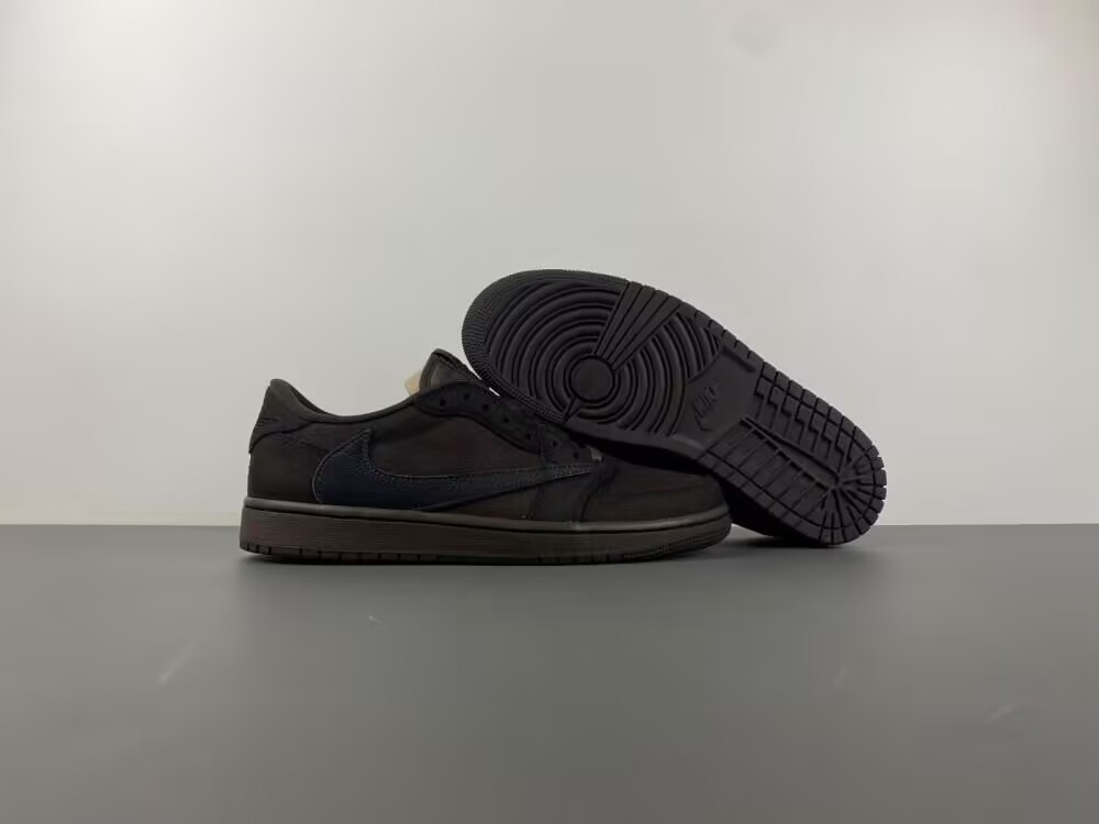 UA Travis Scott x Air Jordan 1 Low OG Velvet Brown