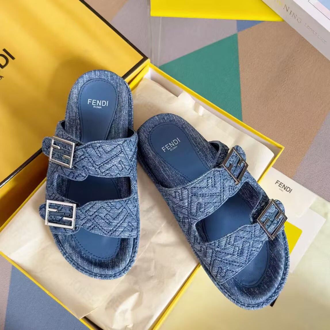 UA F**di Feel Blue De*1m Slides