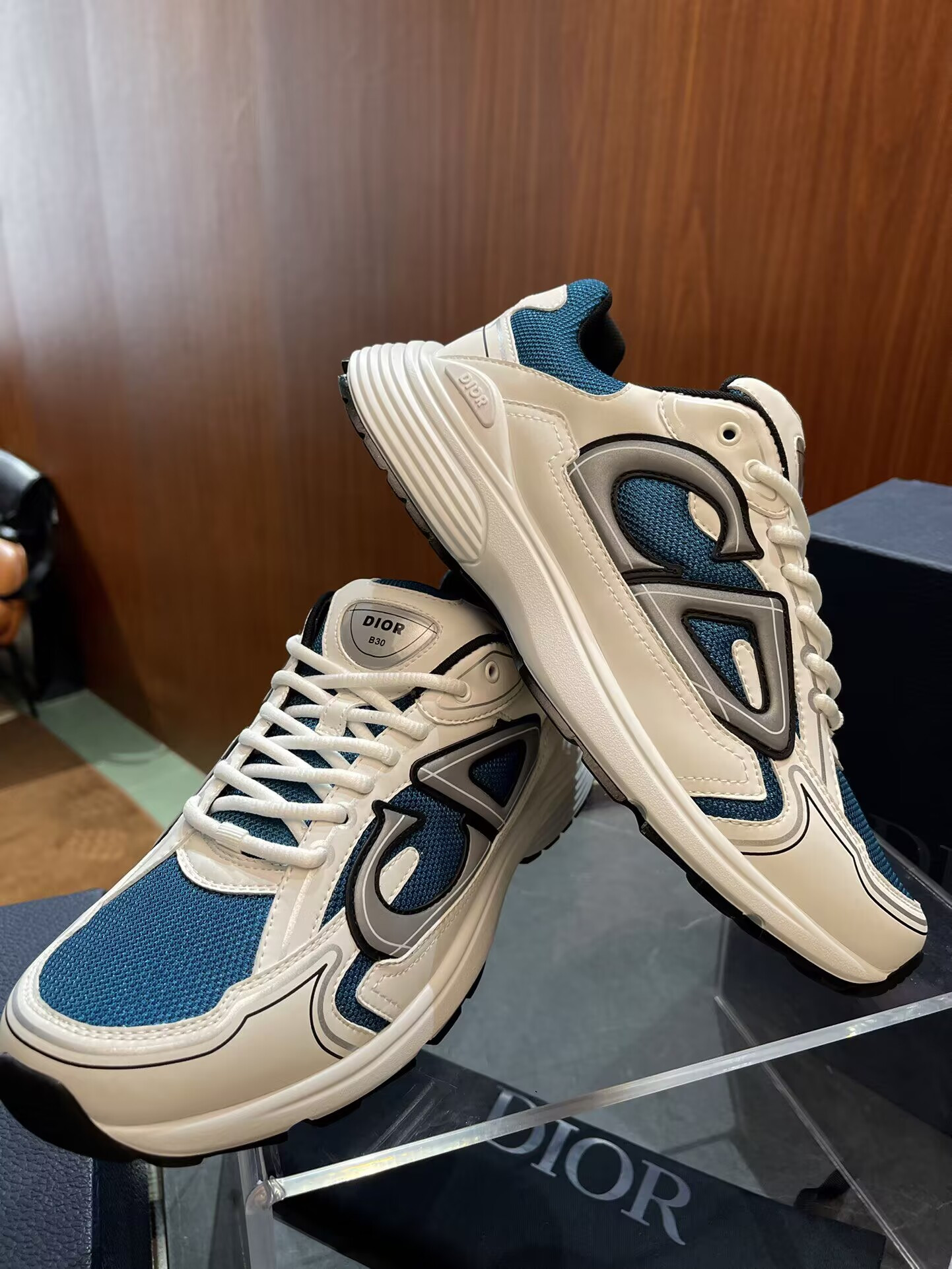UA D10r B30 Sneakers