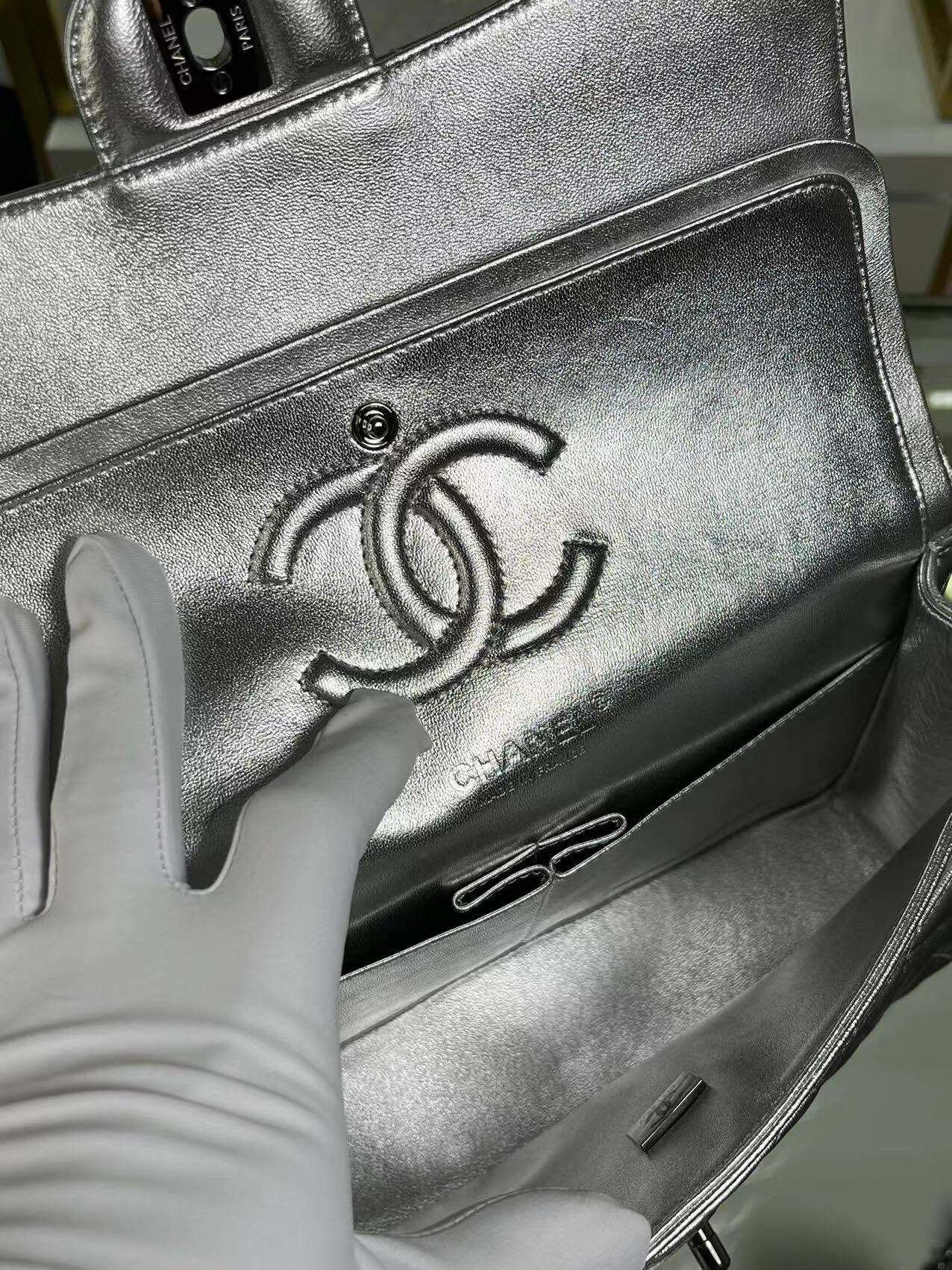 Ch**el Classic Flap a01112 SILVER 15.5×25.5×6.5cm