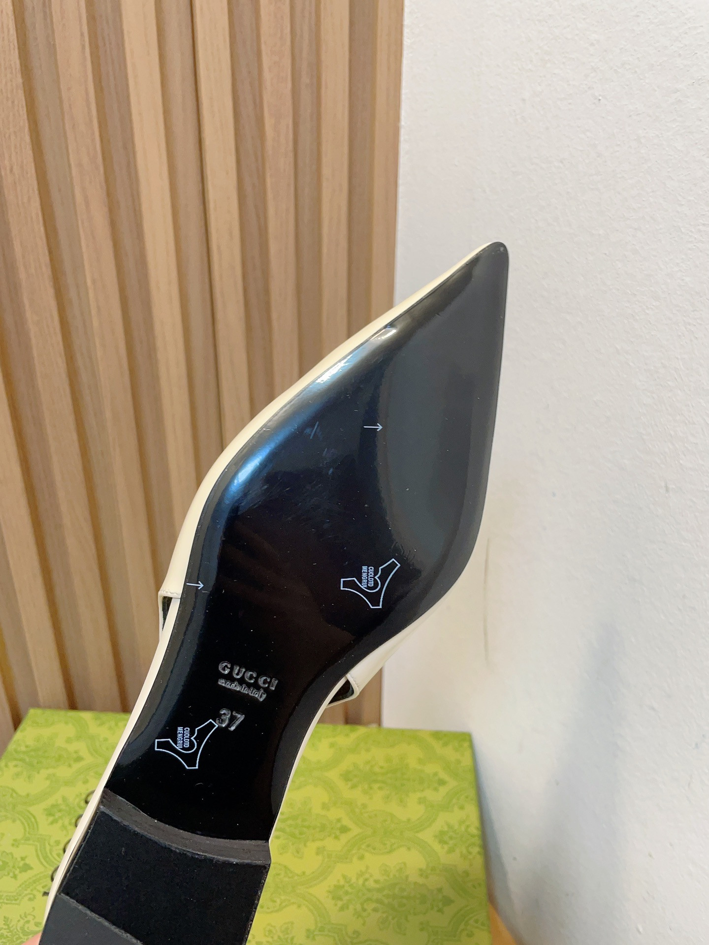 Gvc*1 SIGNORIA SLINGBACK PUMP flat shoes
