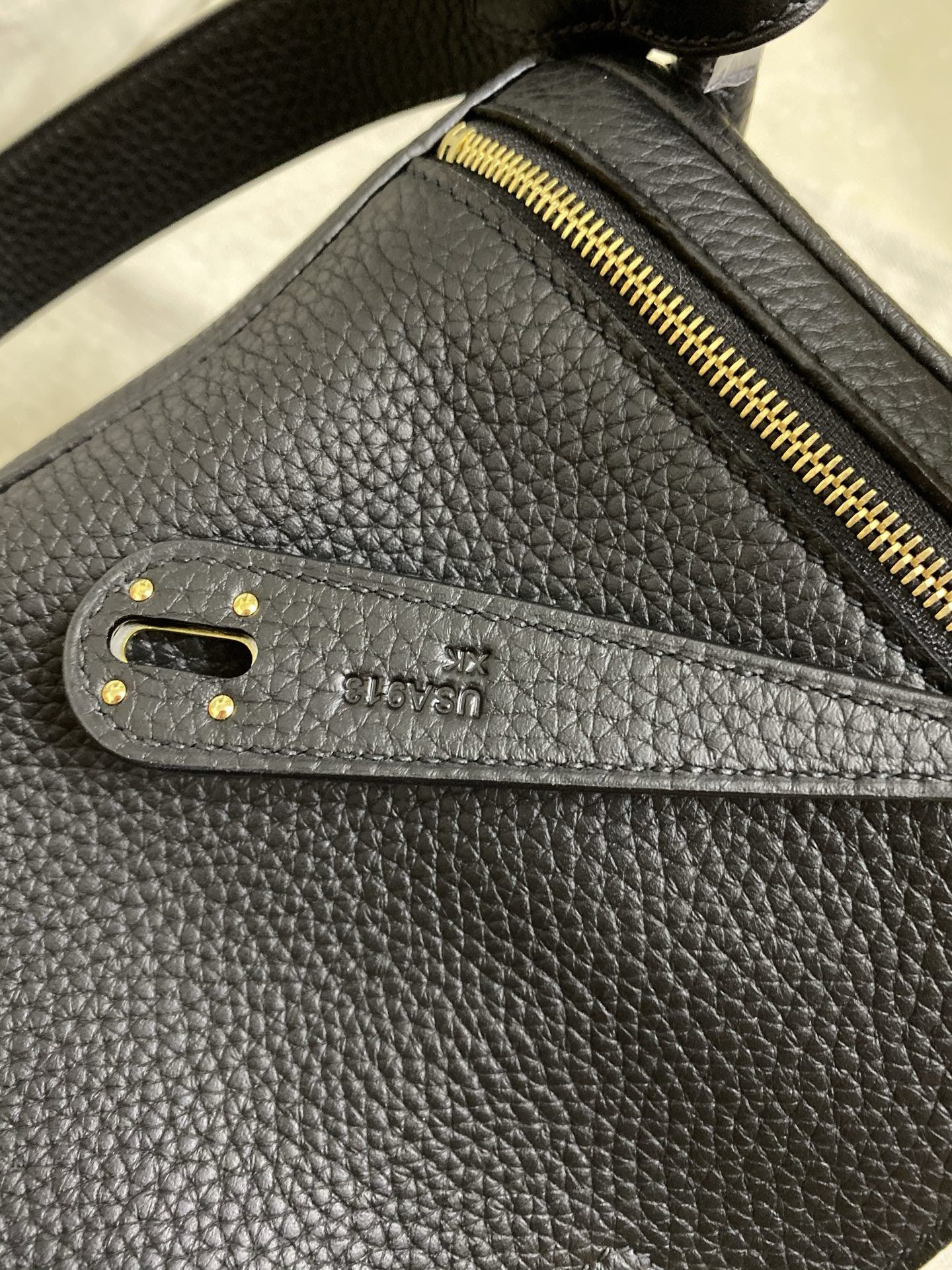 H**me5 Lindy 26cm