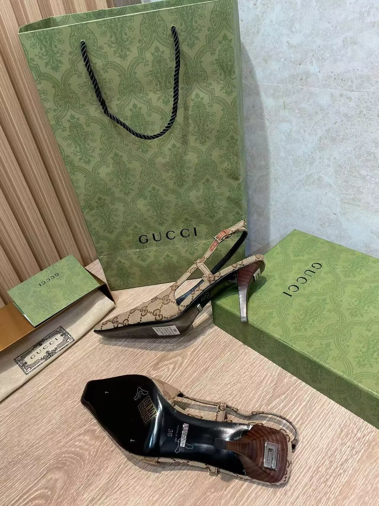 UA Gvc*1 GG Slingback Pump