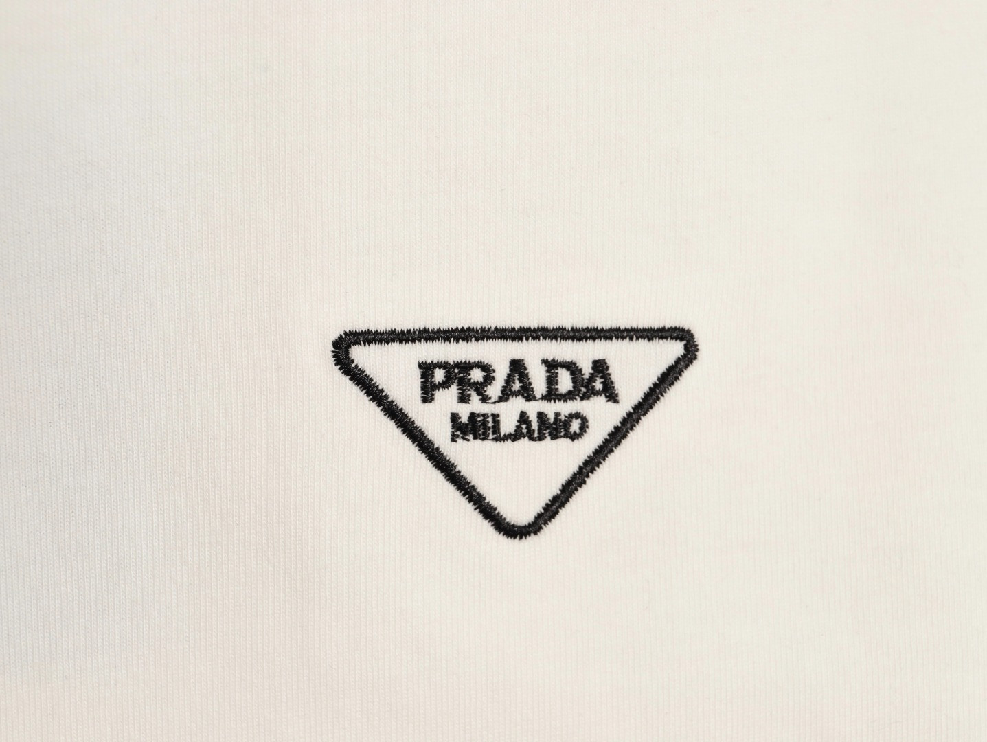 Pra*a Long-sleeved T-shirt
