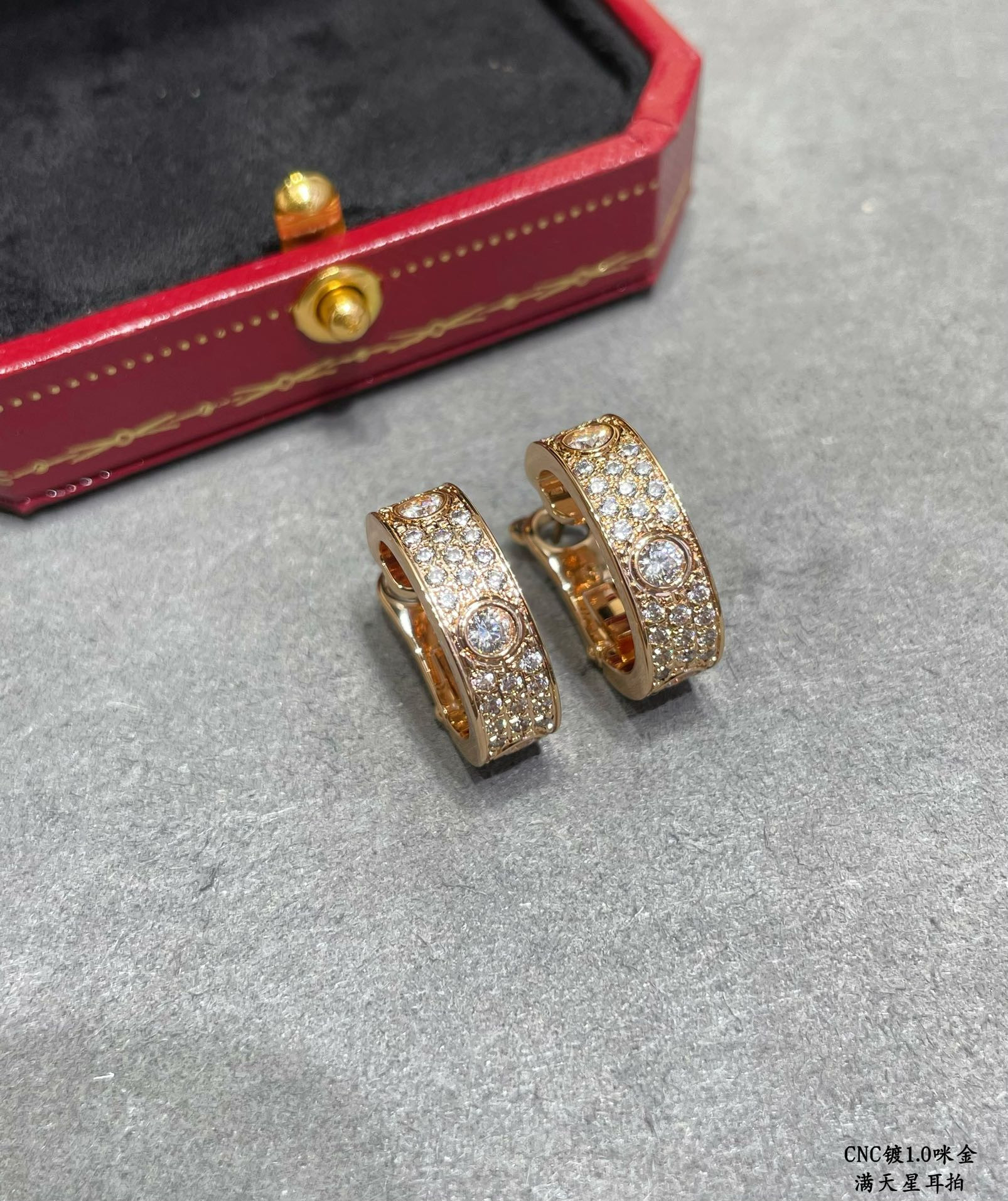 Ca*t1er Wide version full pave Earrings
