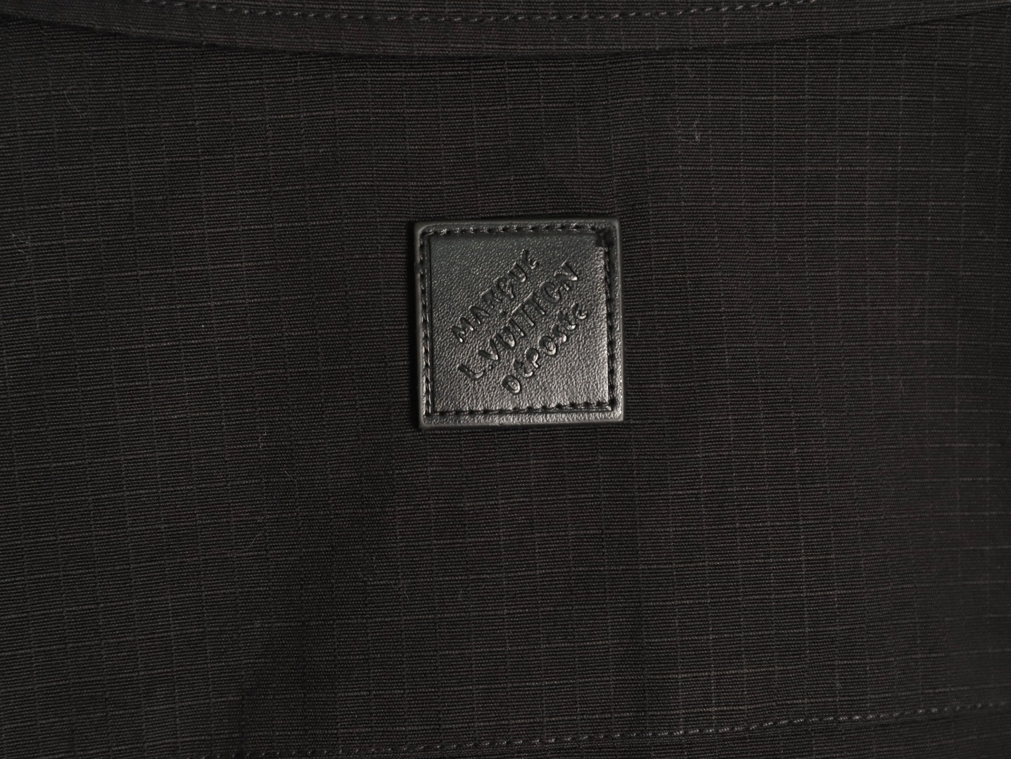L0vis Vvtt0n LV Jacket