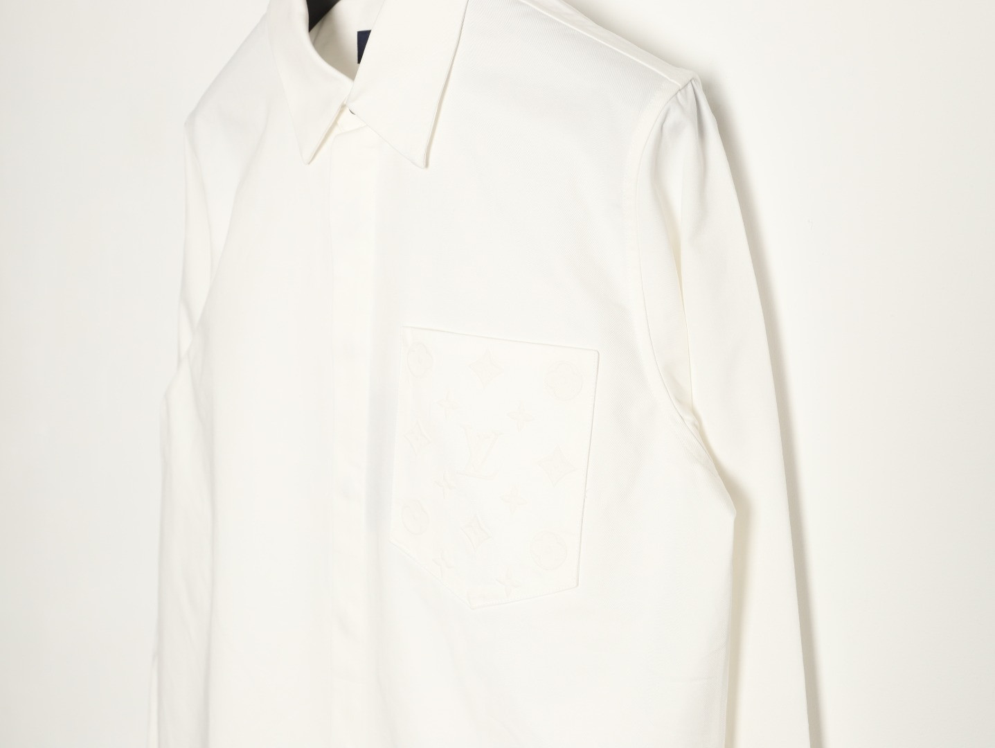 L0vis Vvtt0n 26ss Long-sleeved Shirts