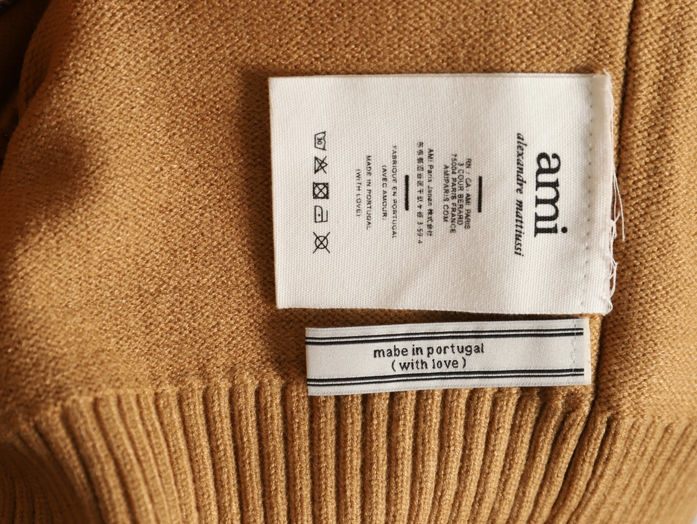 AMI PARIS Knitting Sweaters