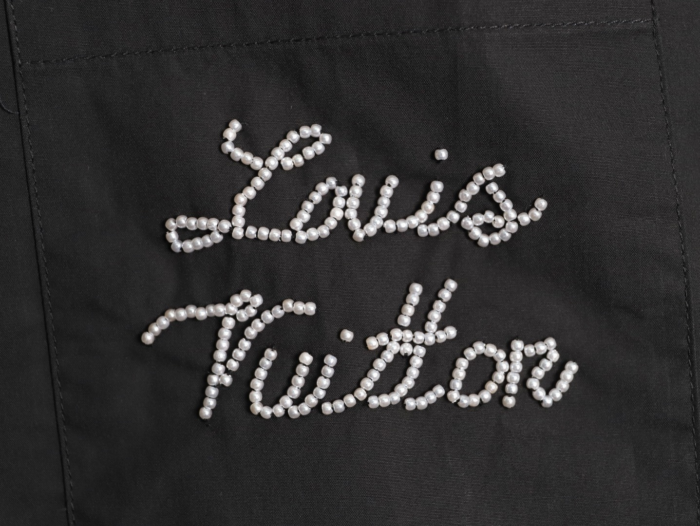 L0vis Vvtt0n Long-sleeved Shirts