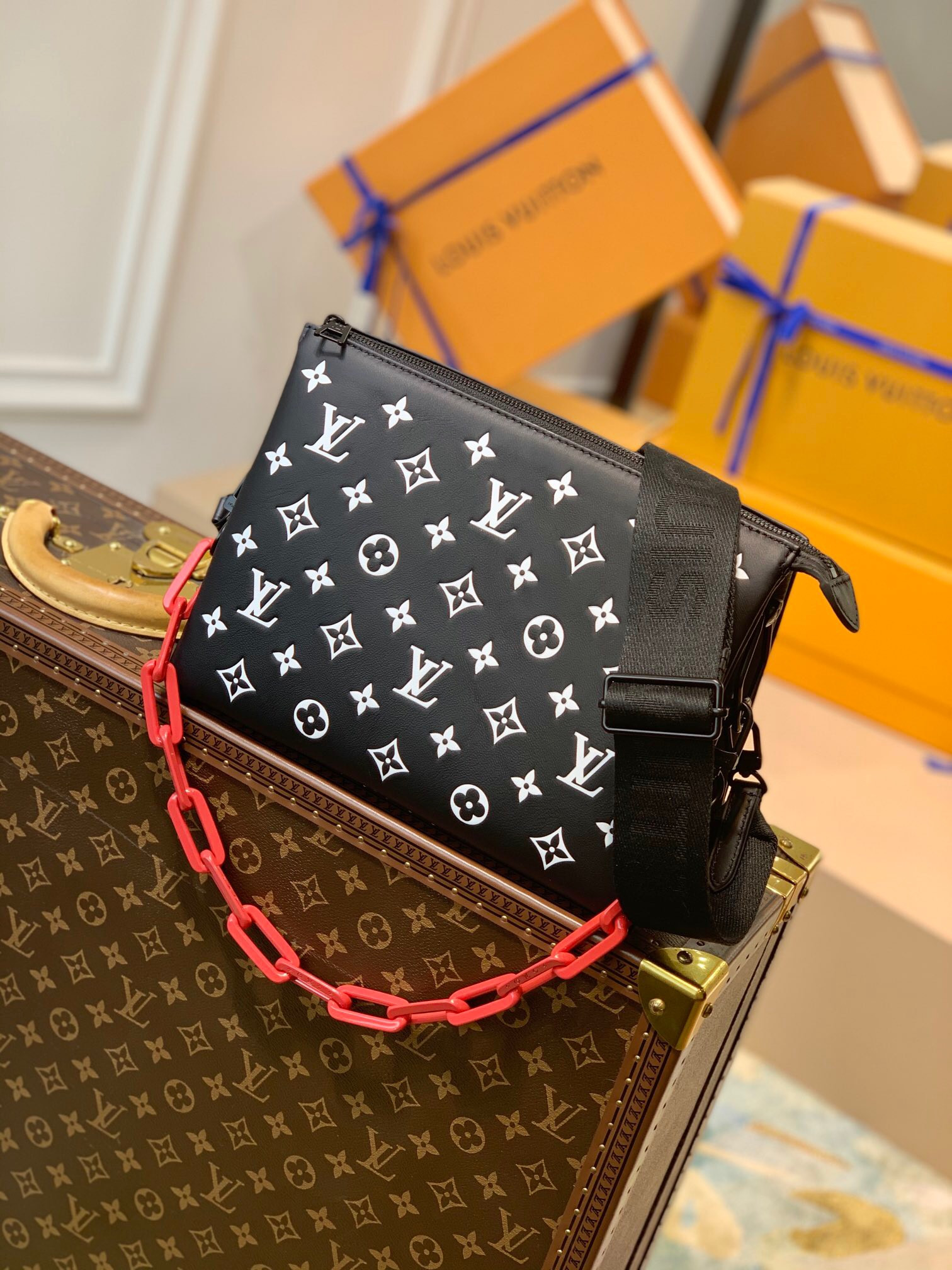 LV COUSSIN PM M59398