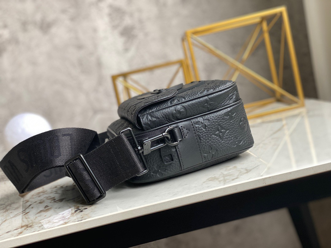 LV S LOCK MESSENGER M58489
