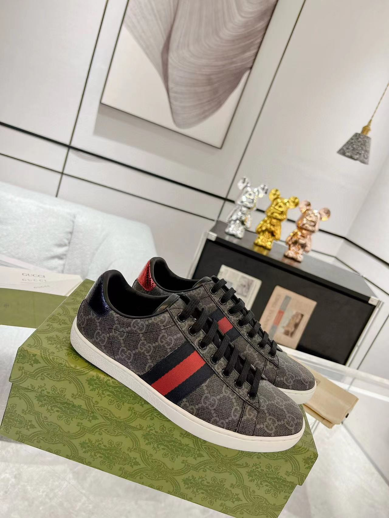 UA Gvc*1 Sneaker With Web