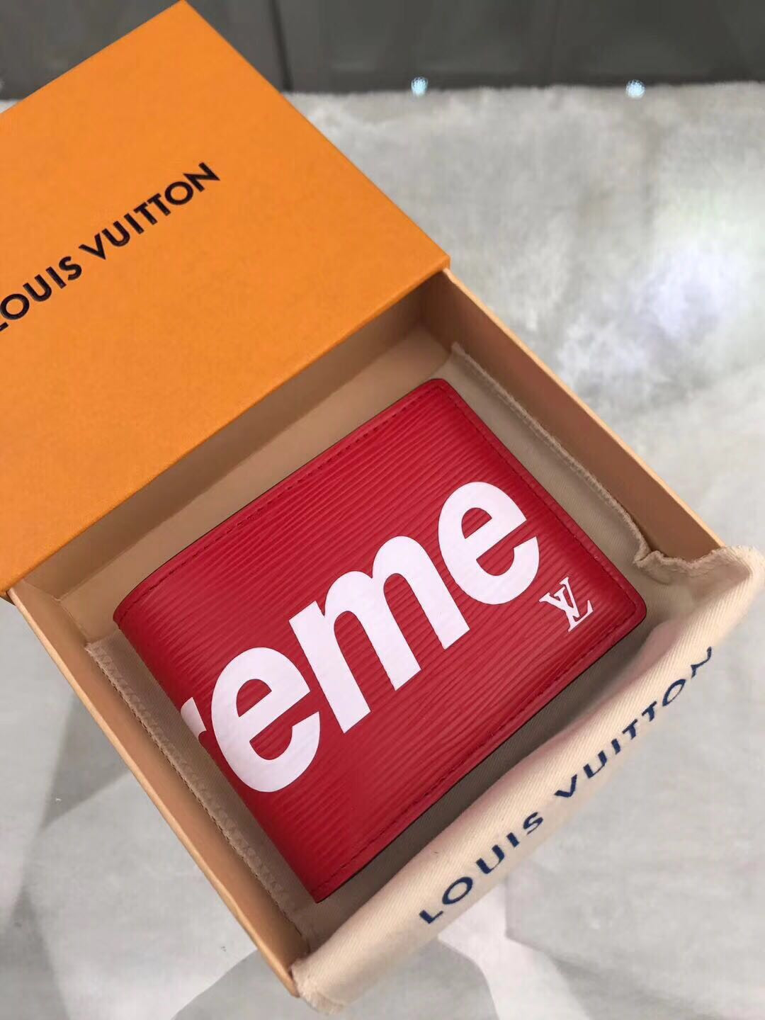 L0vis Vvtt0n LV&Svp*me Men Wallet