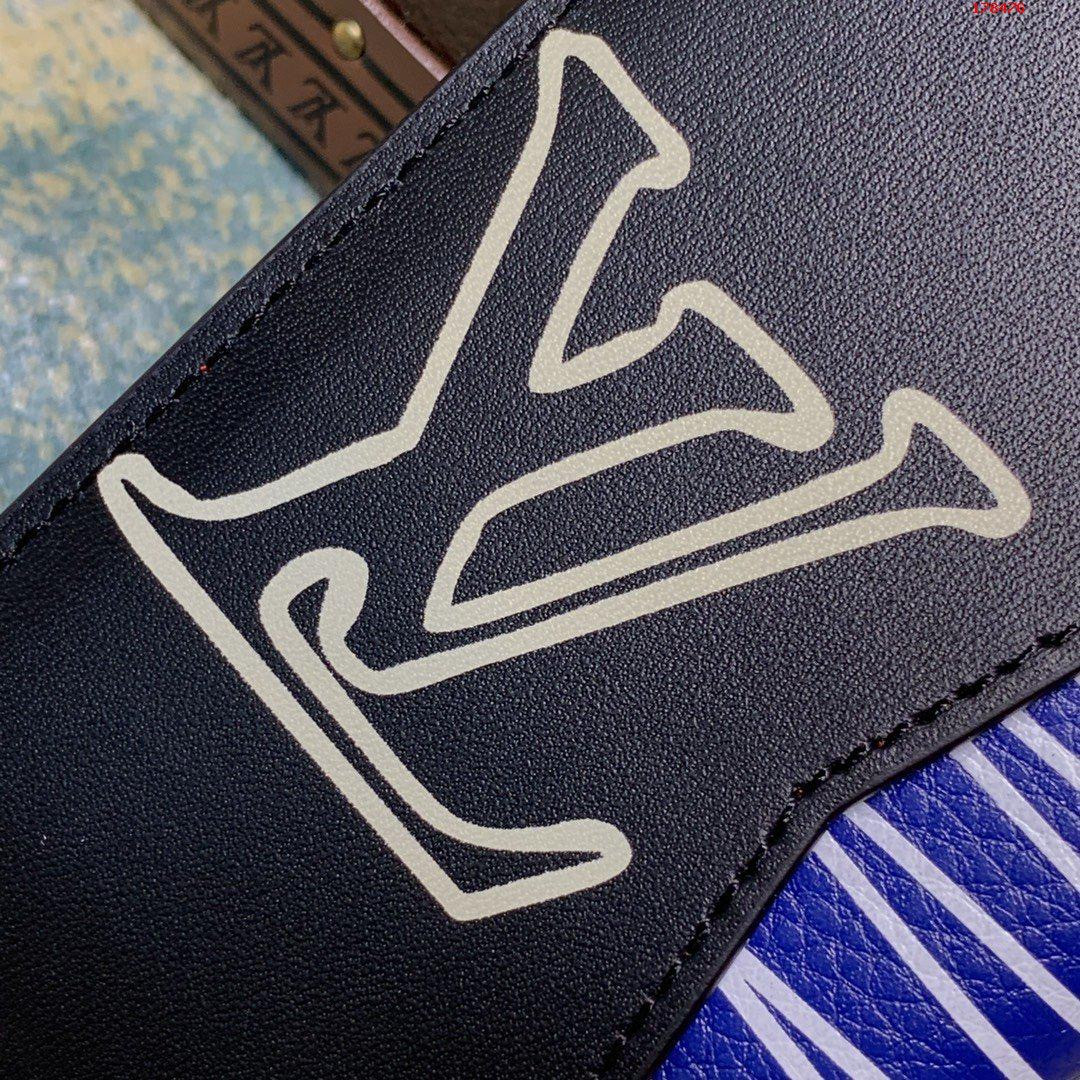 LV POCKET ORGANIZER M69701