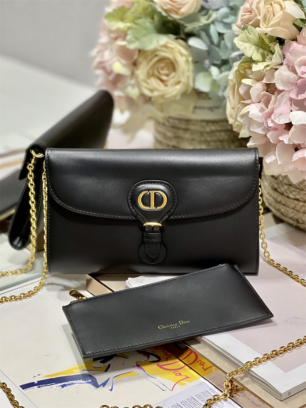 D10r BOBBY EAST-WEST POUCH WITH CHAIN Latte Smooth Calfskin Black
