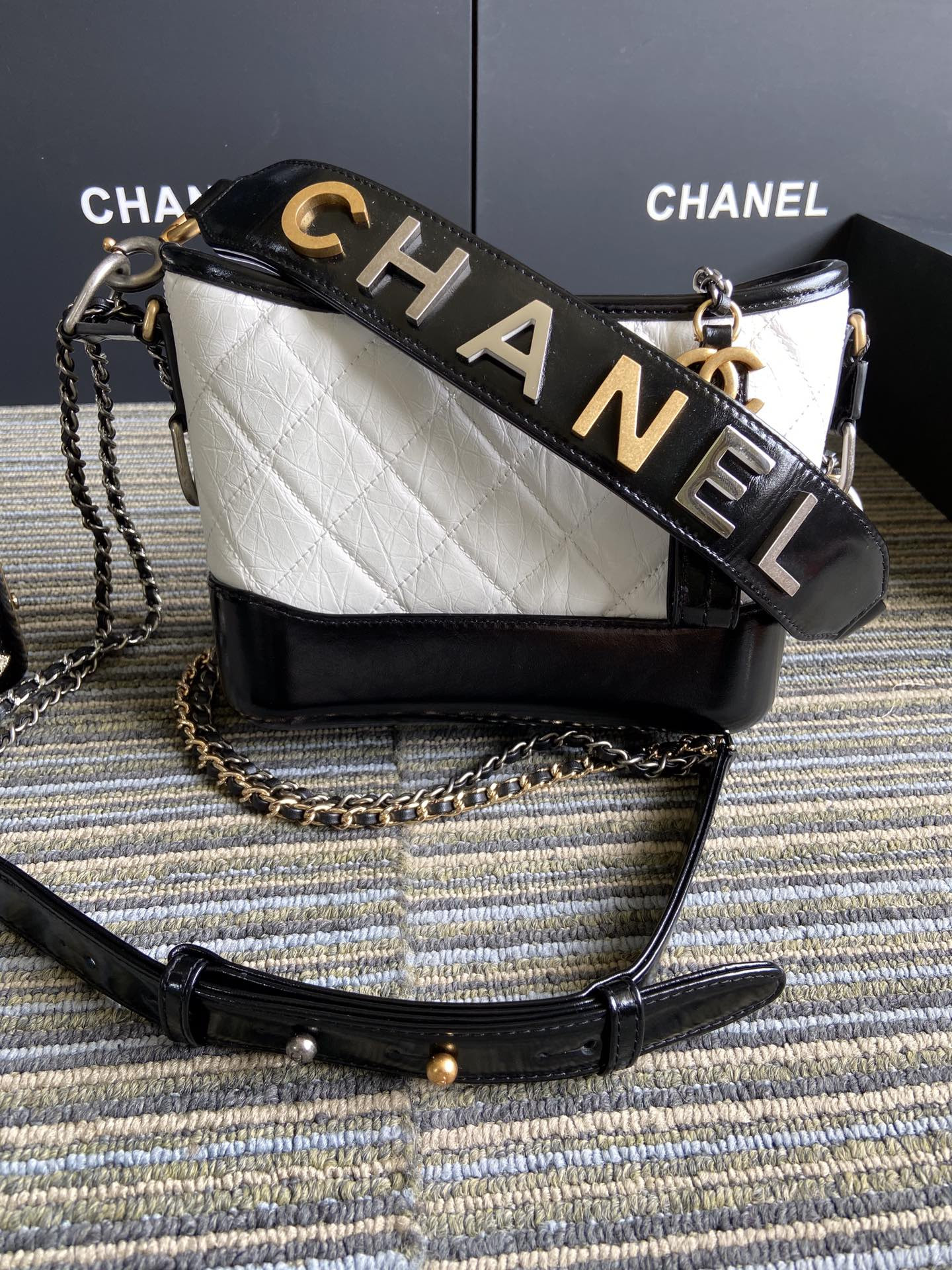 Ch**el Gabrielle SMALL WHITE BLACK with shoulder strap letters 20 x 15 x 8cm