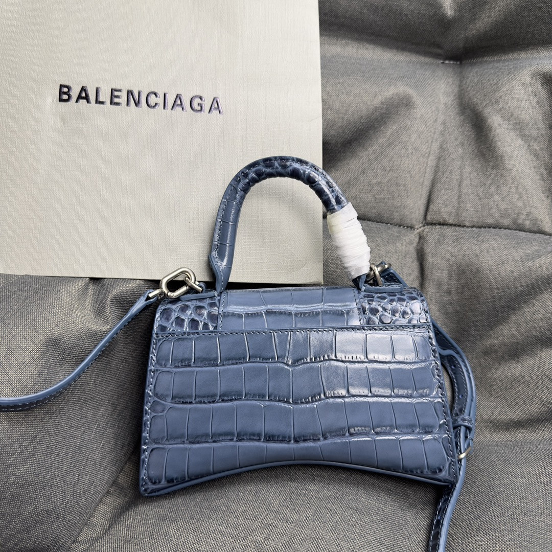 Ba1en*iaga WOMEN