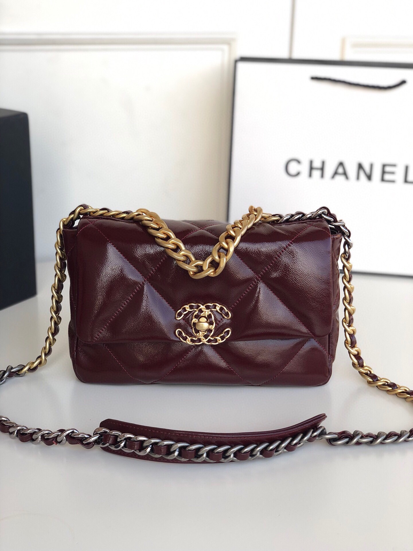 Ch**el 19 HANDBAG Shiny Leather, Gold-Tone, Silver-Tone & Ruthenium-Finish Metal Dark Red 6.2 × 10.1 × 3.5 in