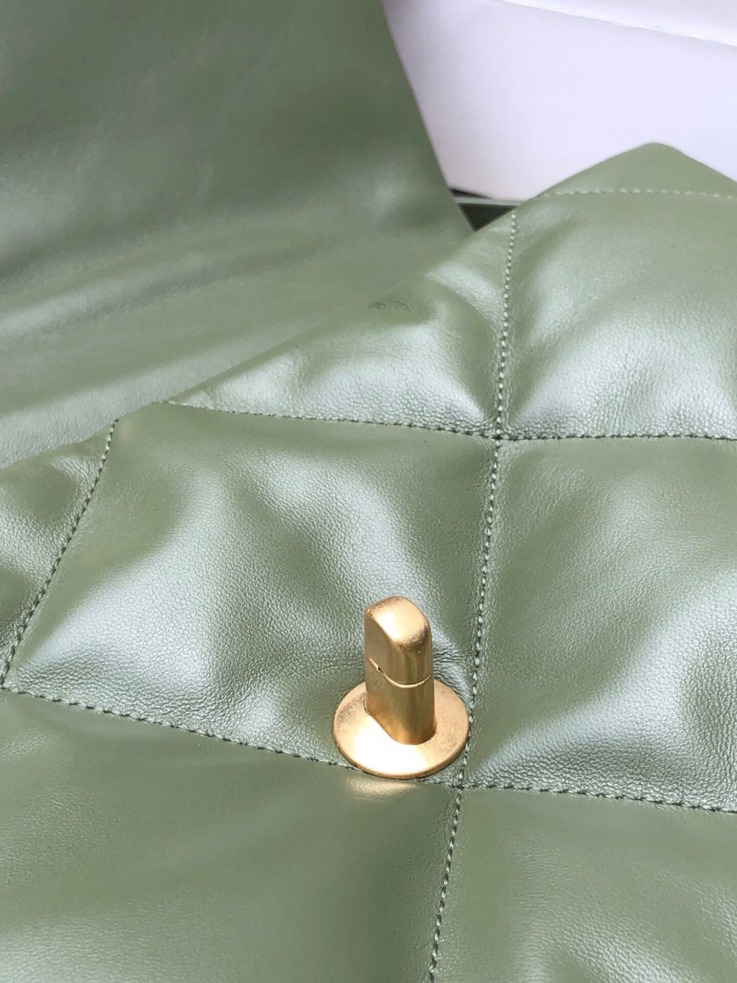 Ch**el 19 LARGE HANDBAG Shiny Leather, Gold-Tone, Silver-Tone & Ruthenium-Finish Metal Dark Green 7.8 × 11.7 × 3.9 in
