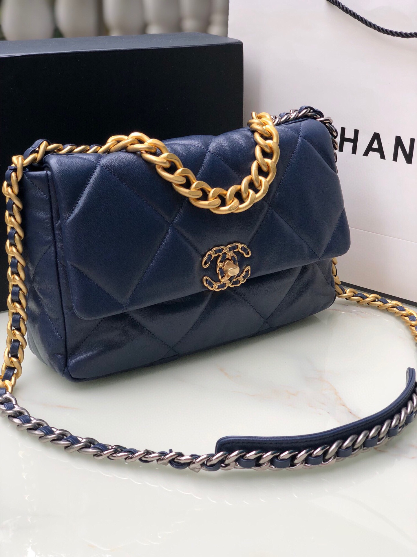 Ch**el 19 LARGE HANDBAG Shiny Leather, Gold-Tone, Silver-Tone & Ruthenium-Finish Metal Navy 7.8 × 11.7 × 3.9 in