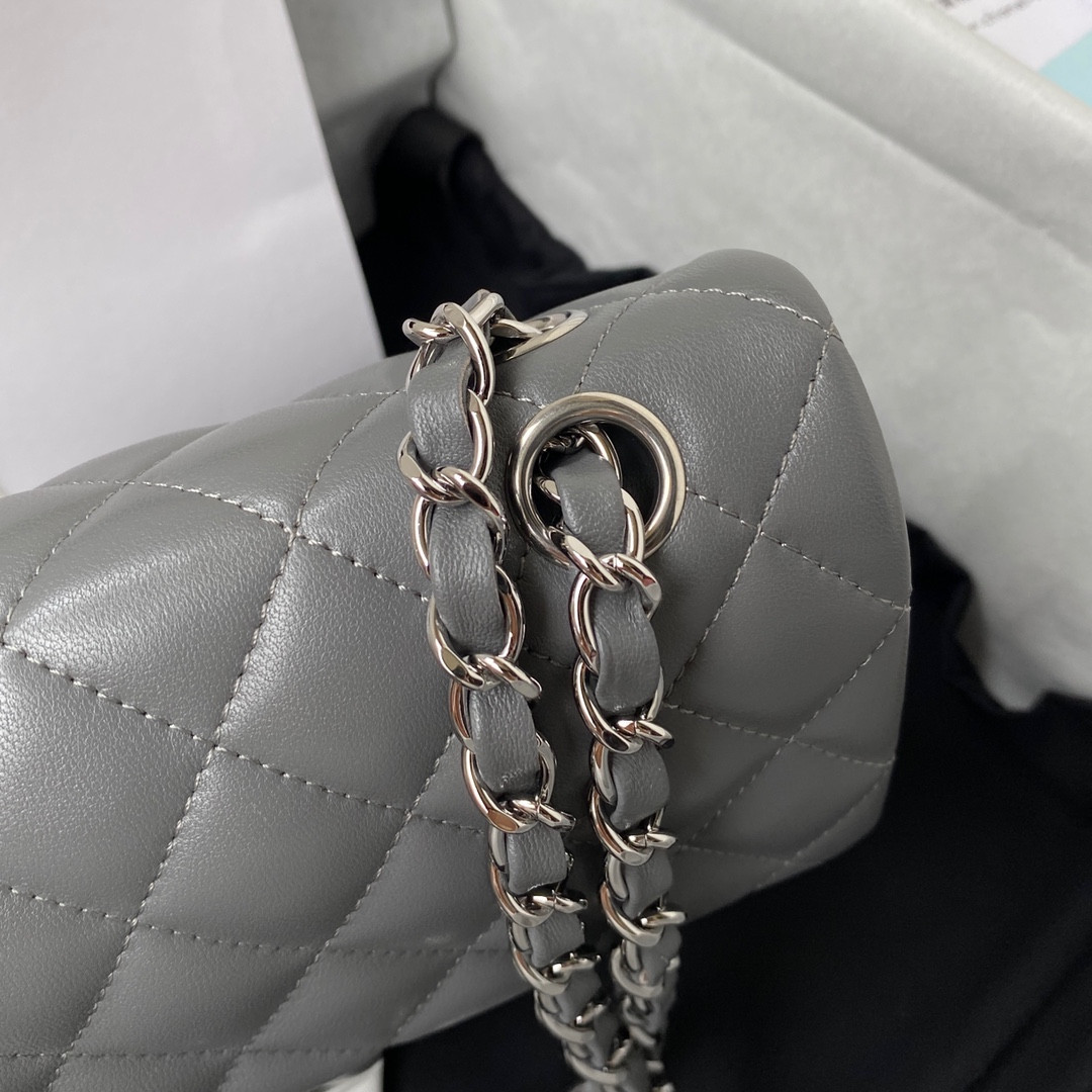 Ch**el SMALL CLASSIC HANDBAG Grained SHINY Calfskin & Silver-Tone Metal Gray 5.7 × 9 × 2.3 in