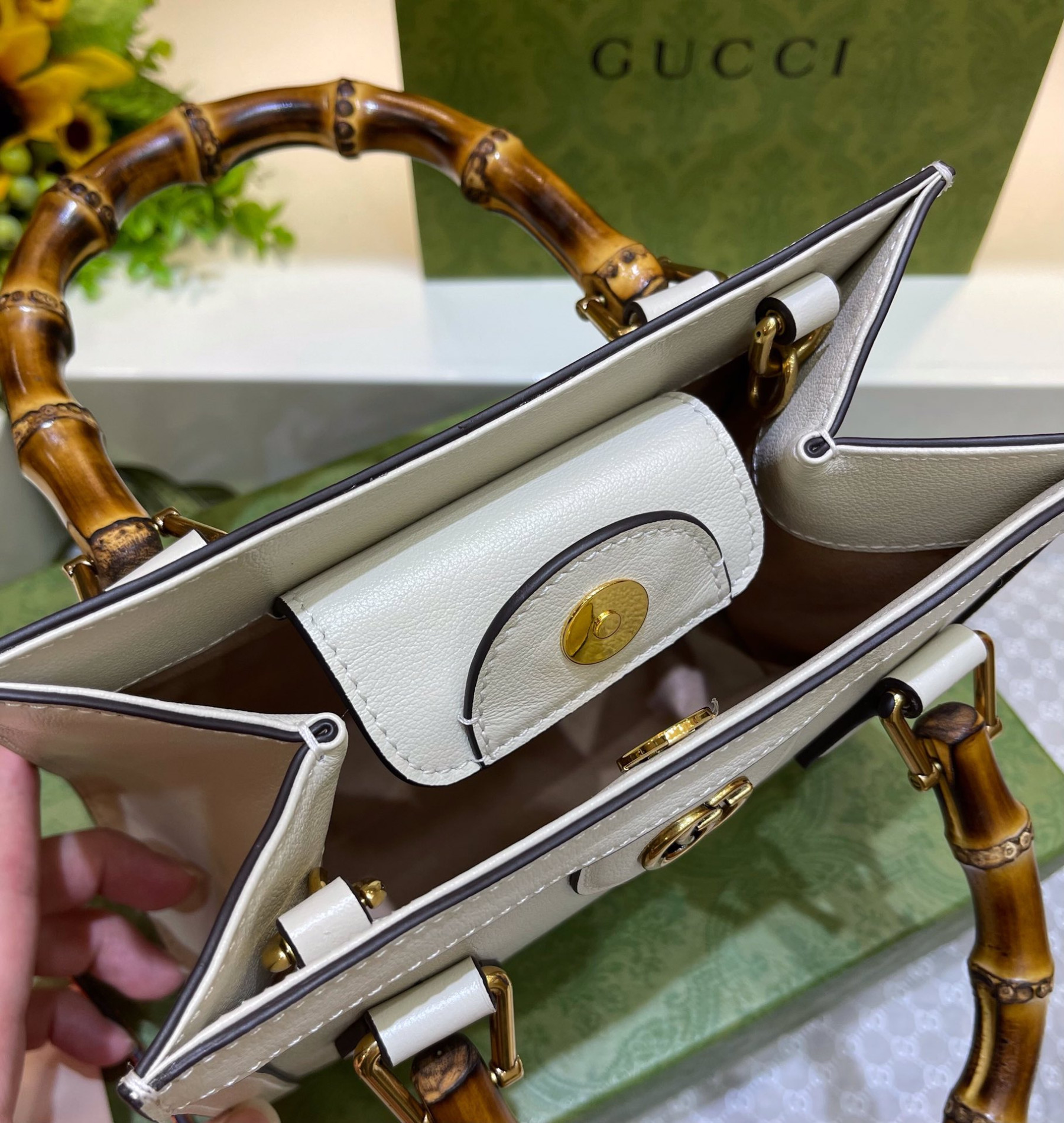 Gvc*1 DIANA MINI TOTE BAG White 20W x 16H x 10D CM