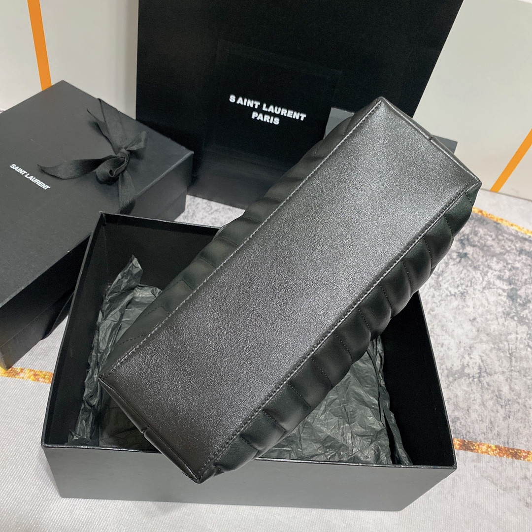 Y51 LOULOU MEDIUM IN QUILTED LEATHER ALL BLACK 12.5 X 8.6 X 3.5 INCHES