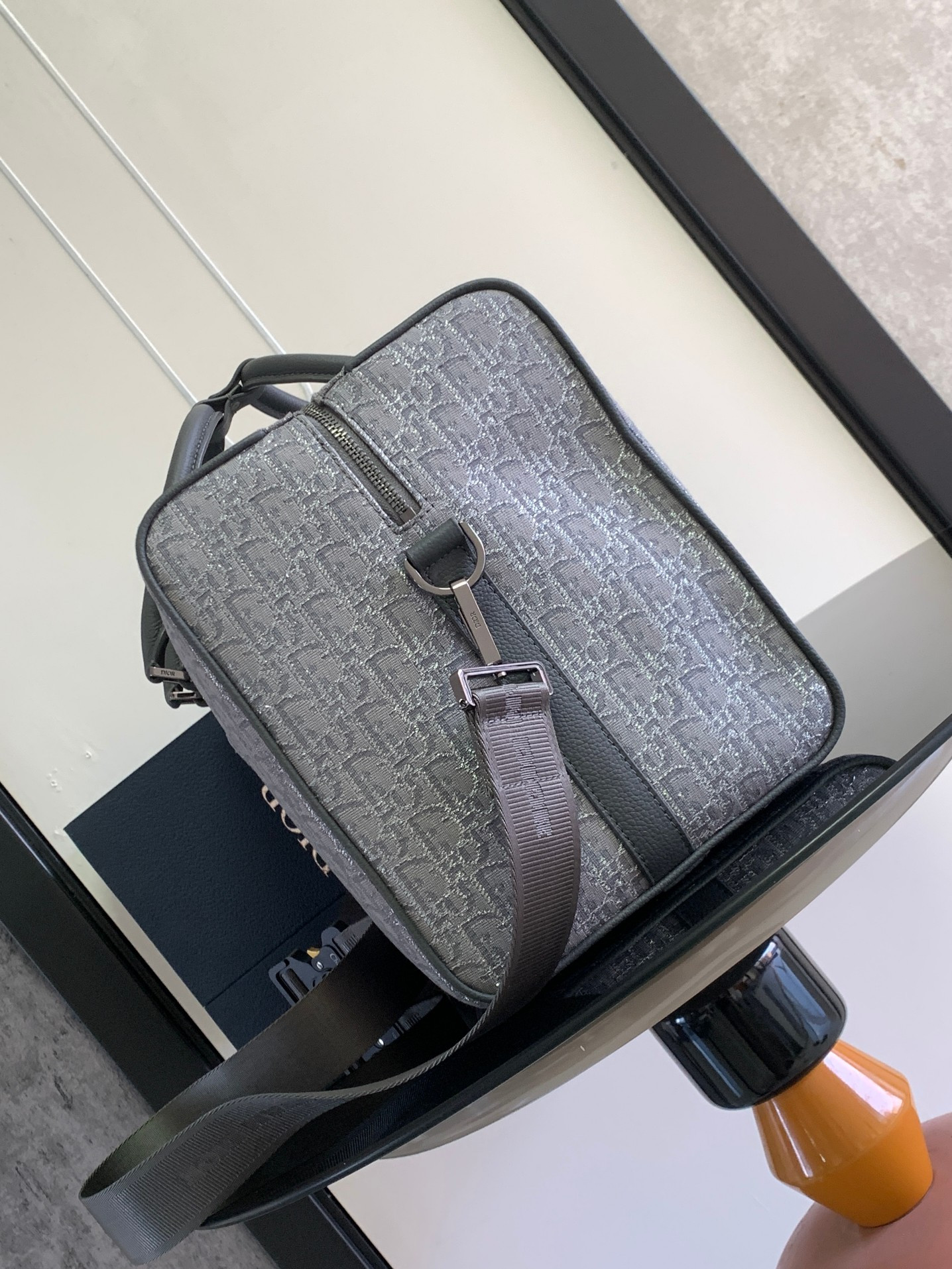 D10r Lingot Bag Gray 50 x 25 x 21.5 cm