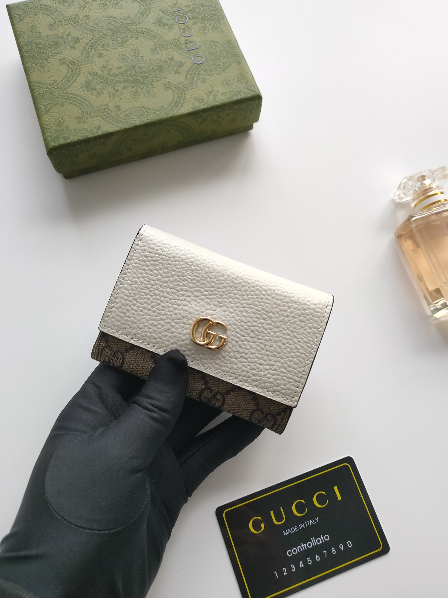 Gvc*1 GG  CARD CASE WALLET