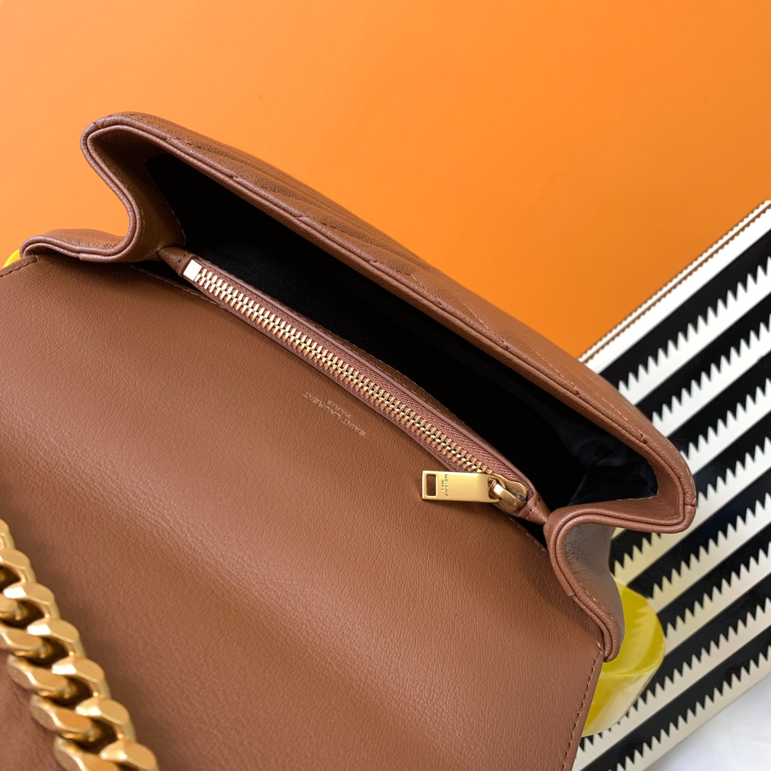 Y51 COLLEGE MEDIUM IN QUILTED LEATHER COFFEE 9.4 X 6.6 X 2.5 INCHES