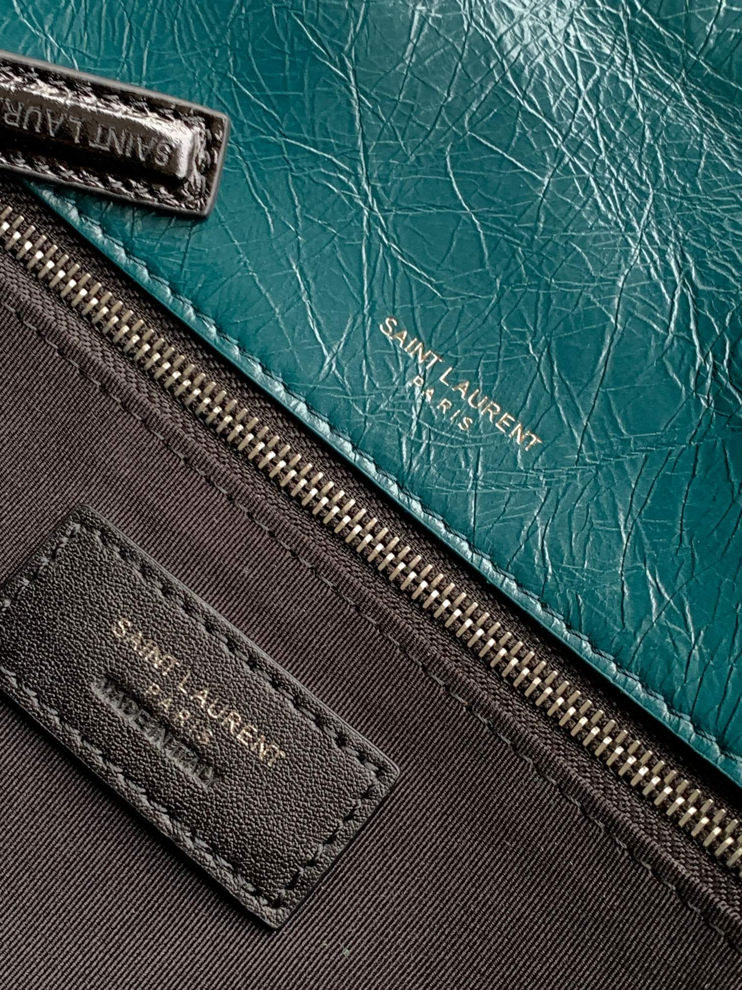 Y51 NIKI MEDIUM IN VINTAGE LEATHER 11 X 7.8 X 3.3 INCHES